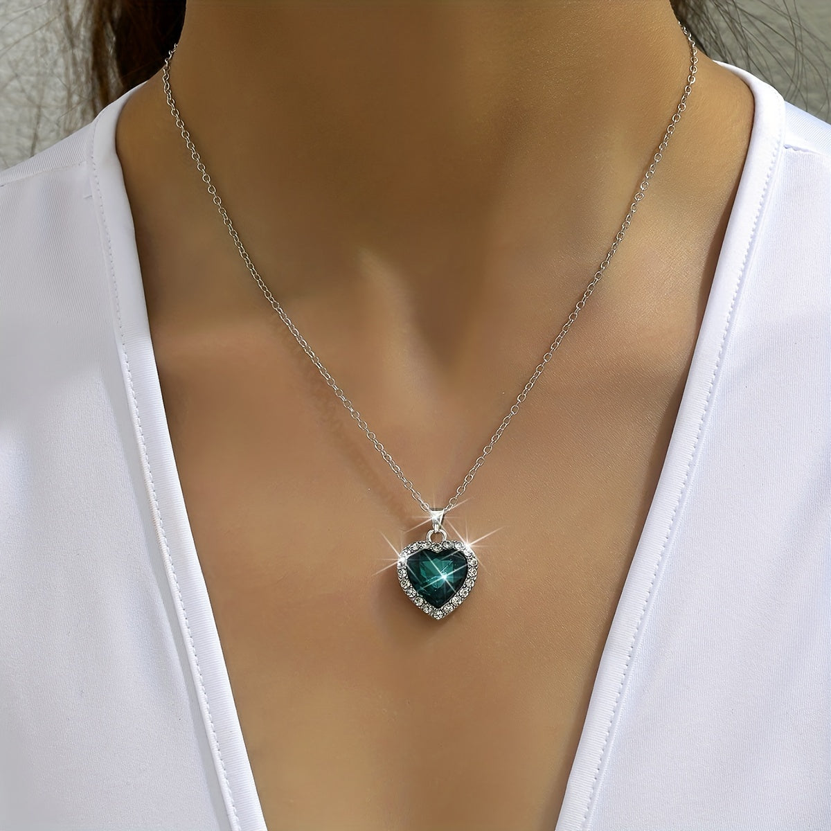 Birthstones Կախազարդ Վզնոց Սրտաձև Սինթետիկ Կապույտ Քարեր Ամբողջ Փայլուն Ցիրկոնիայից Կախազարդով Կանացի պարանոցի փայլուն շղթայով