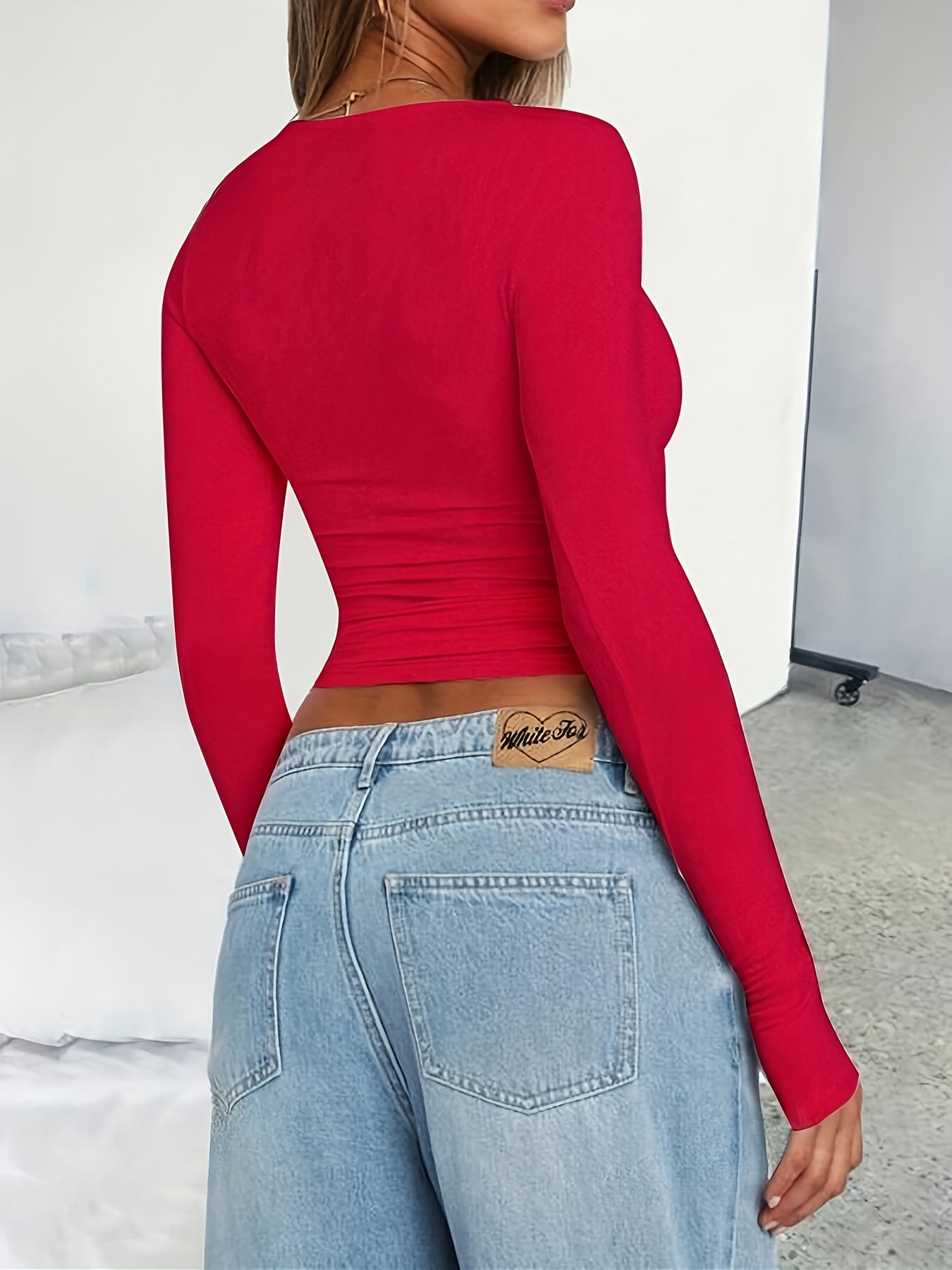 Women's Y2K Style Solid Color Crew Neck Long Sleeve T-Shirt, Polyester Knit Fabric, Skinny Fit, Short Length Pullover for Spring/Fall, Ladies T Shirts