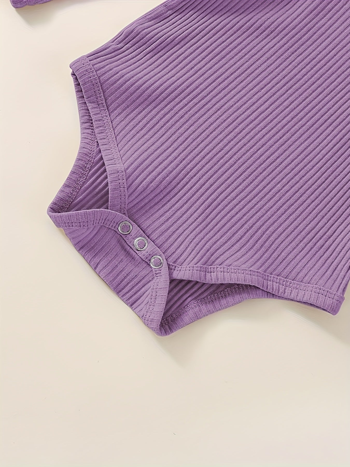 3pcs Baby Girl Outfit Set, Cute Ribbed Ruffle Long Sleeve Romper & Pants, 95% Cotton 5% Spandex, Crew Neck Pullovers, Solid Color, Regular Fit, No Belt, Fall/Winter Knit Fabric, 0-18 Months, for Outdoor