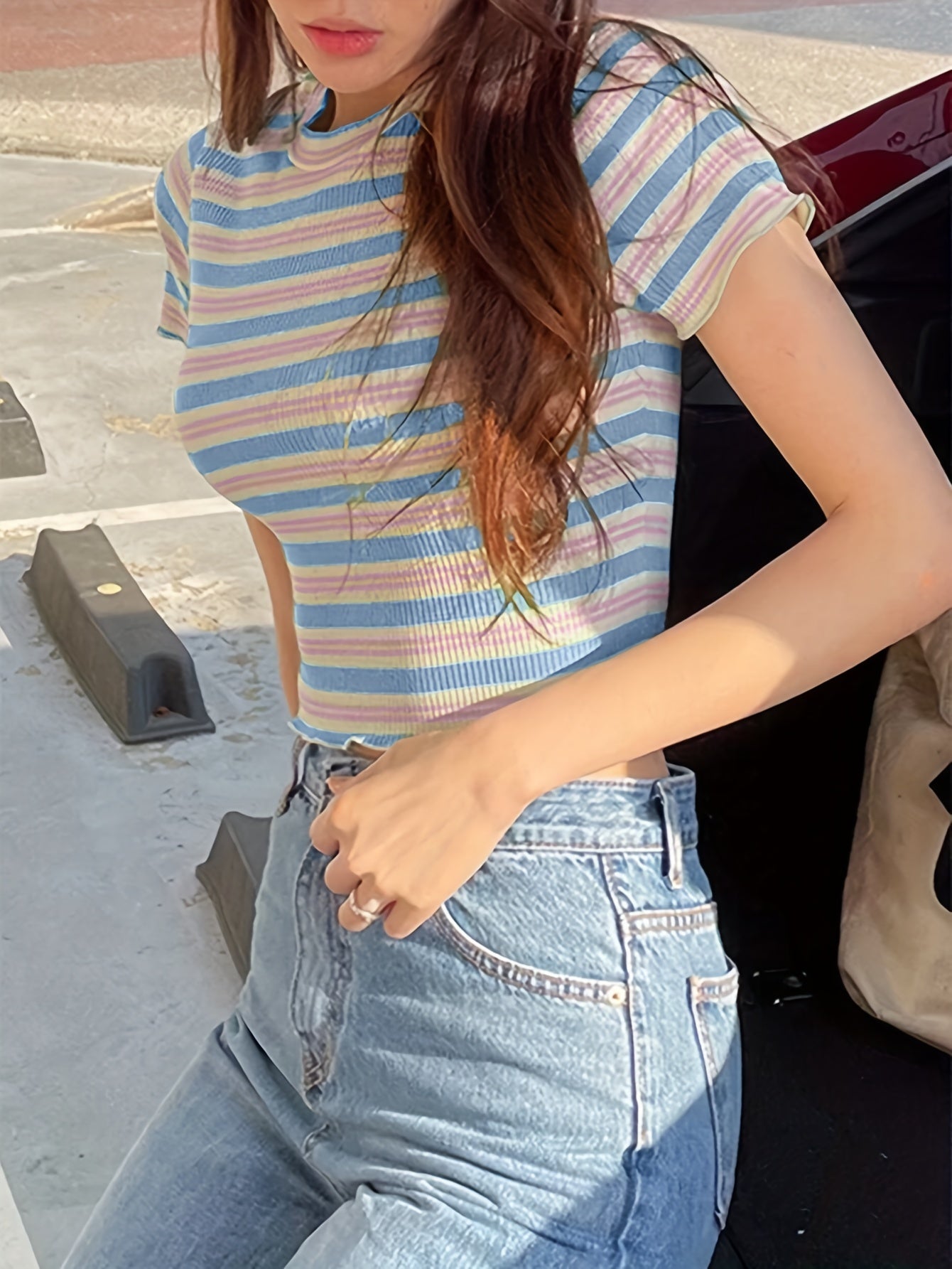 Women's Ribbed Striped Short Sleeve Round Neck Striped T-Shirt