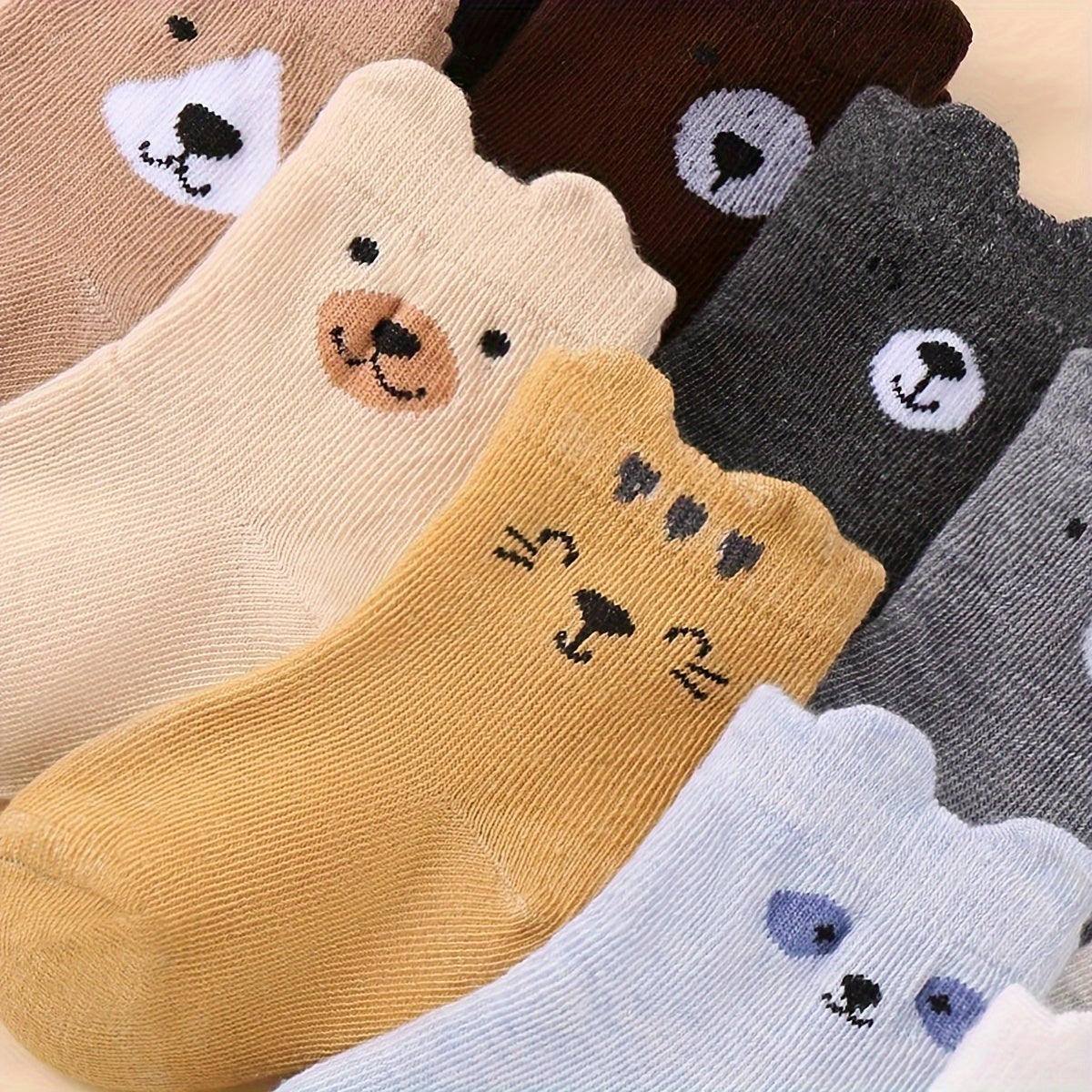 10 Pairs of Youngsters Cute Cartoon Animal Pattern Socks, Comfortable Youngsters Ankle Socks for All Seasons, 100% Polyester Knit Fabric, Machine Washable, Black/Gray/White/Brown/Beige/Yellow with Playful Bear, Bunny, and Cat