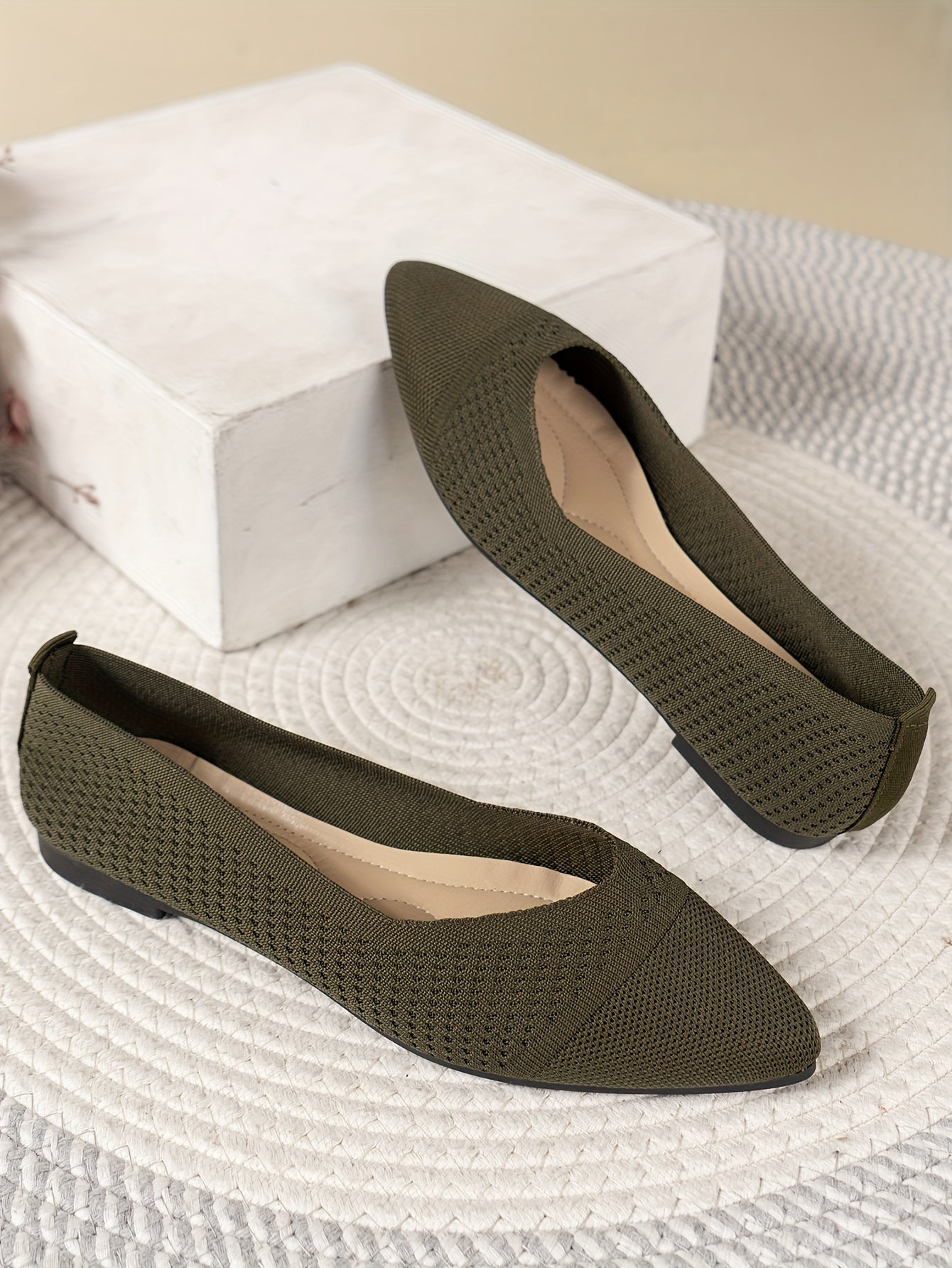 Women's Fashion Flat Shoes, Casual Pointed Toe Knit Flats, Breathable & Comfort Slip-On Ballet Shoes For Daily Wear
