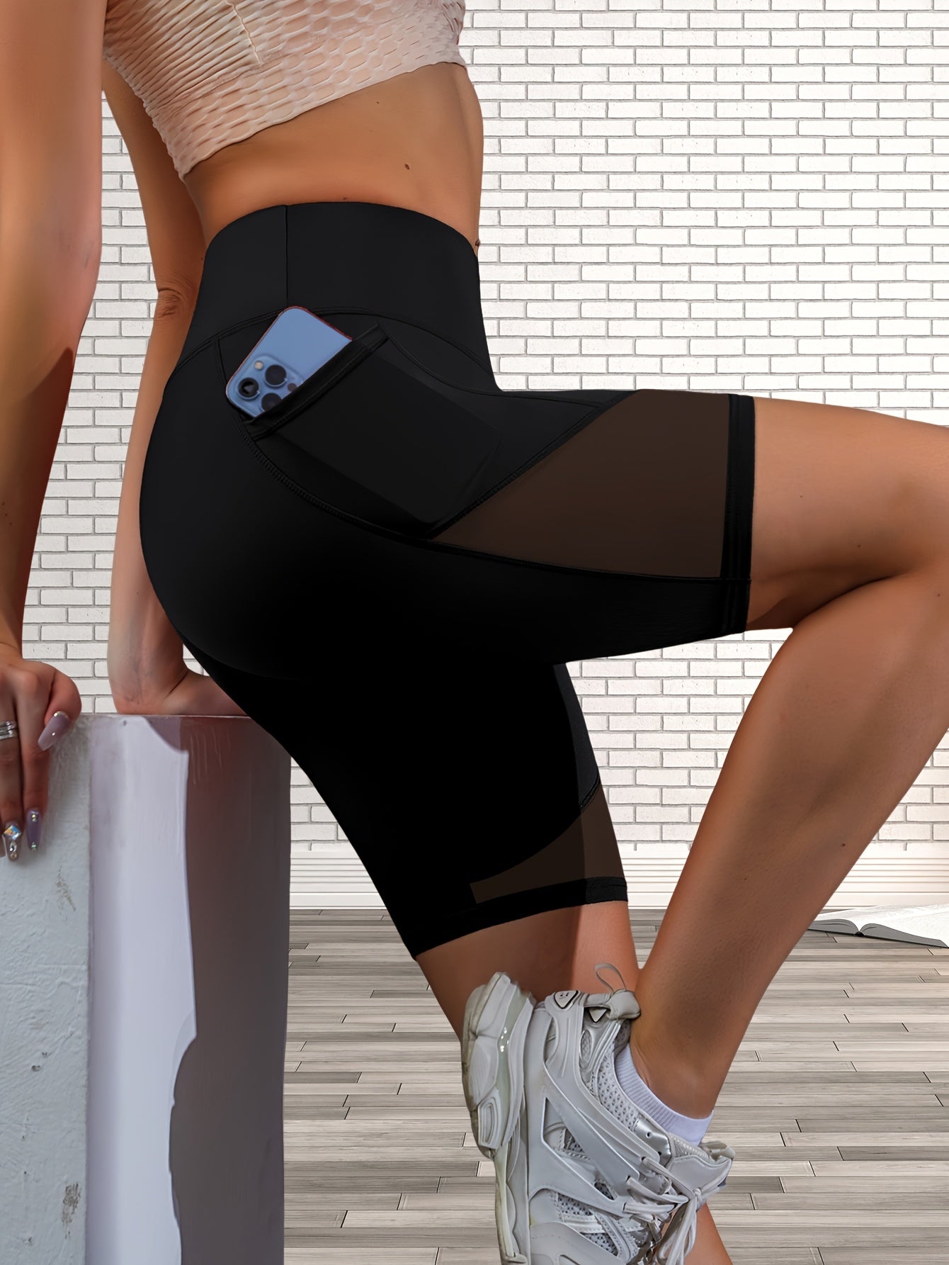 High Waist Mesh Contrast Yoga Short With Pocket, High Waist Stretch Running Biker Shorts, Women's Activewear