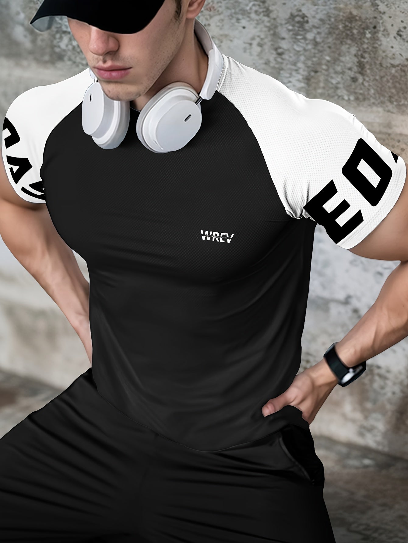 Men's Quick-Dry Breathable Mesh Sports T-Shirt - Summer Gym Workout Top with Contrast Black White Sleeves for Man Letter Print, Slim Fit for Running Training Casual Wear, Breathable Running Gear Sporty Casual Tee Mesh