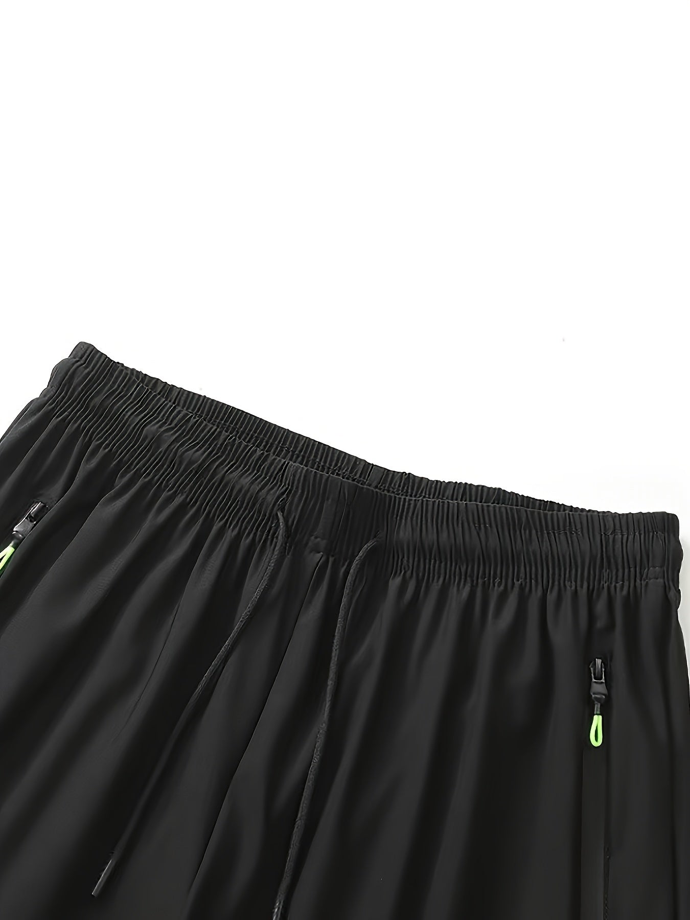 Stylish Men'S Graphic Print Shorts - Elastic Waist, Zipper Pockets, Breathable Fabric, Active Fit, Summer Essentials, Comfortable Drawstring Design