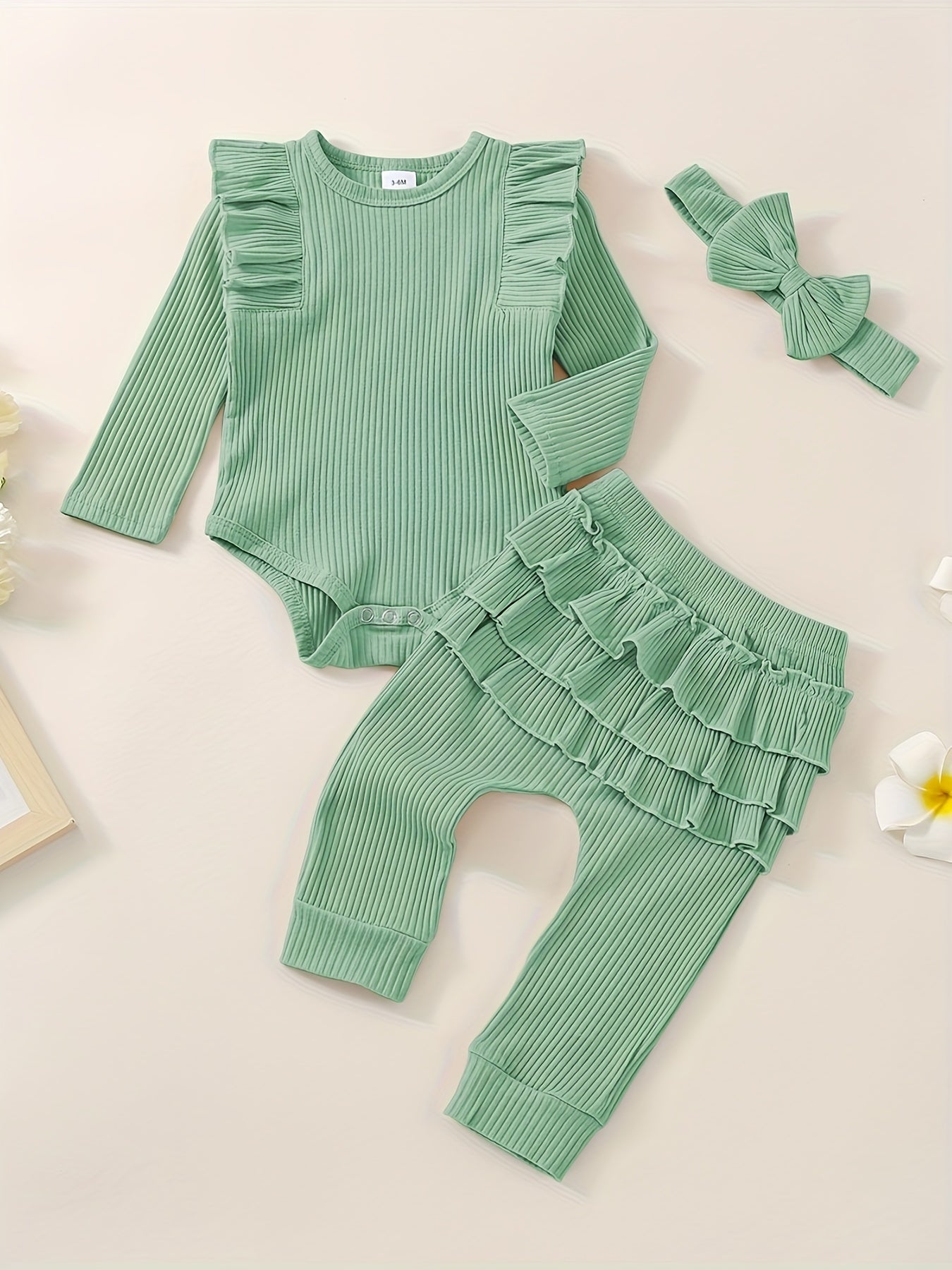 3pcs Baby Girl Outfit Set, Cute Ribbed Ruffle Long Sleeve Romper & Pants, 95% Cotton 5% Spandex, Crew Neck Pullovers, Solid Color, Regular Fit, No Belt, Fall/Winter Knit Fabric, 0-18 Months, for Outdoor