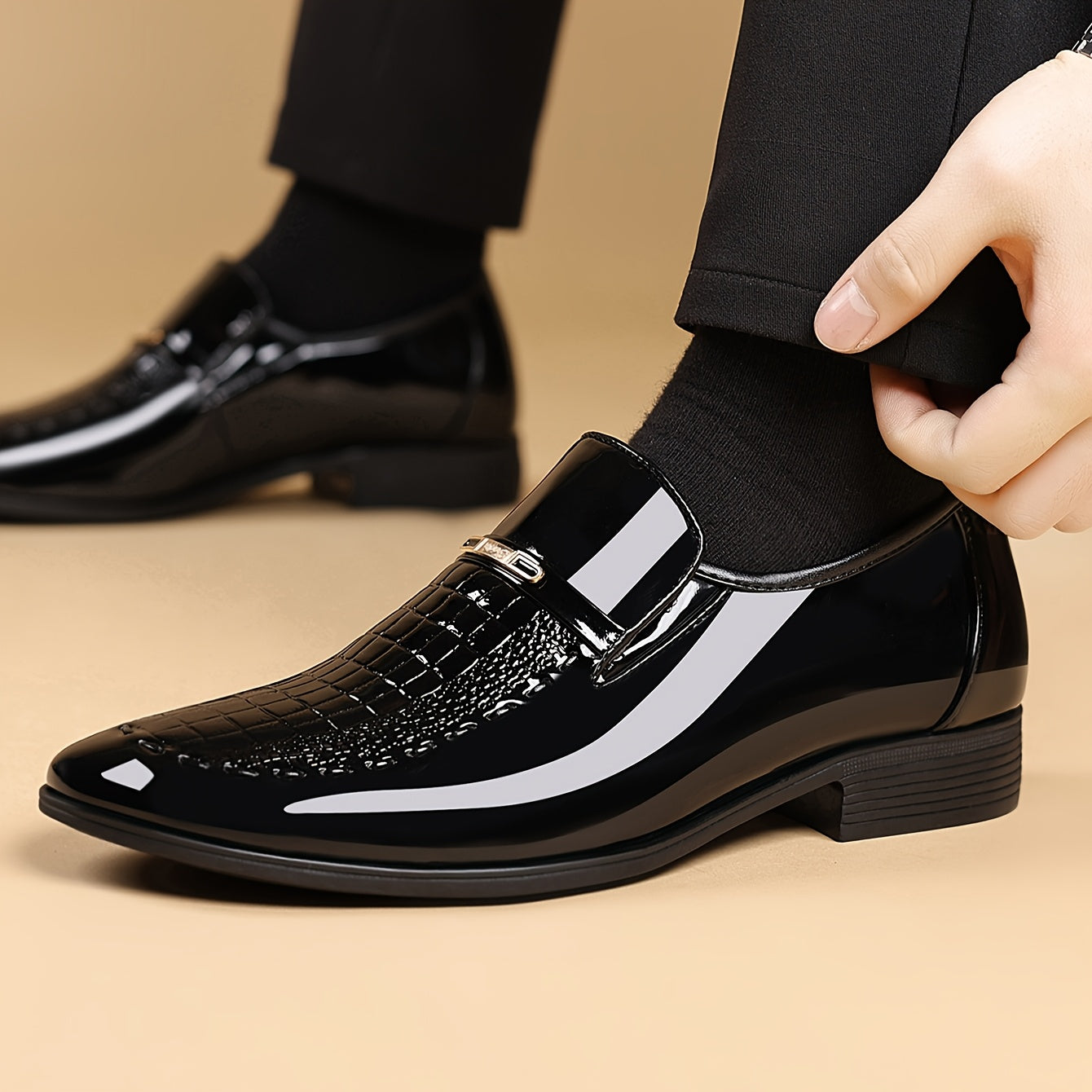 Men's Crocodile-Pattern Slip-On Dress Shoes for Office & Party