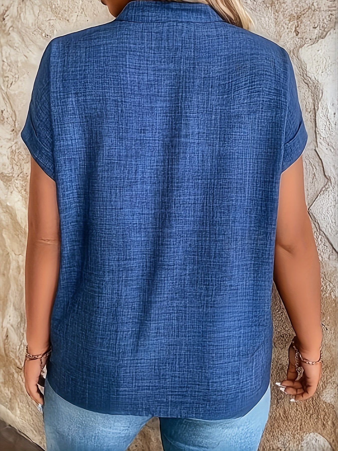Fortune-oriented Small Stand-up մանյակ Կանանց V-neck Top