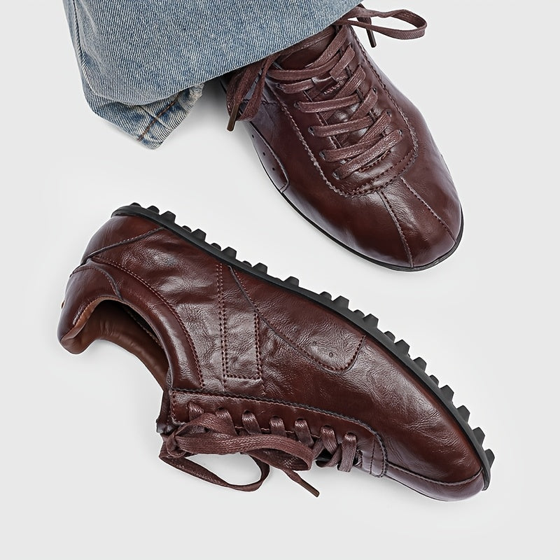 Men's Minimalist Pleated Casual Lace-Up Training Shoes