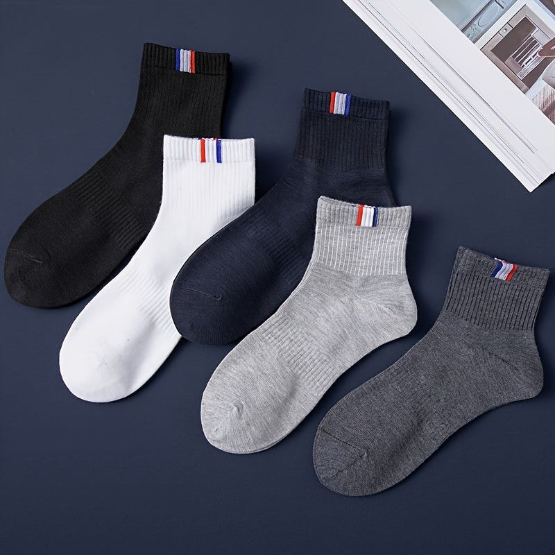 5/10 Pairs Of Men's Solid Sport Crew Socks, Breathable Sweat-absorbing Comfy Soft Casual Simple Style Socks All Seasons Wearing
