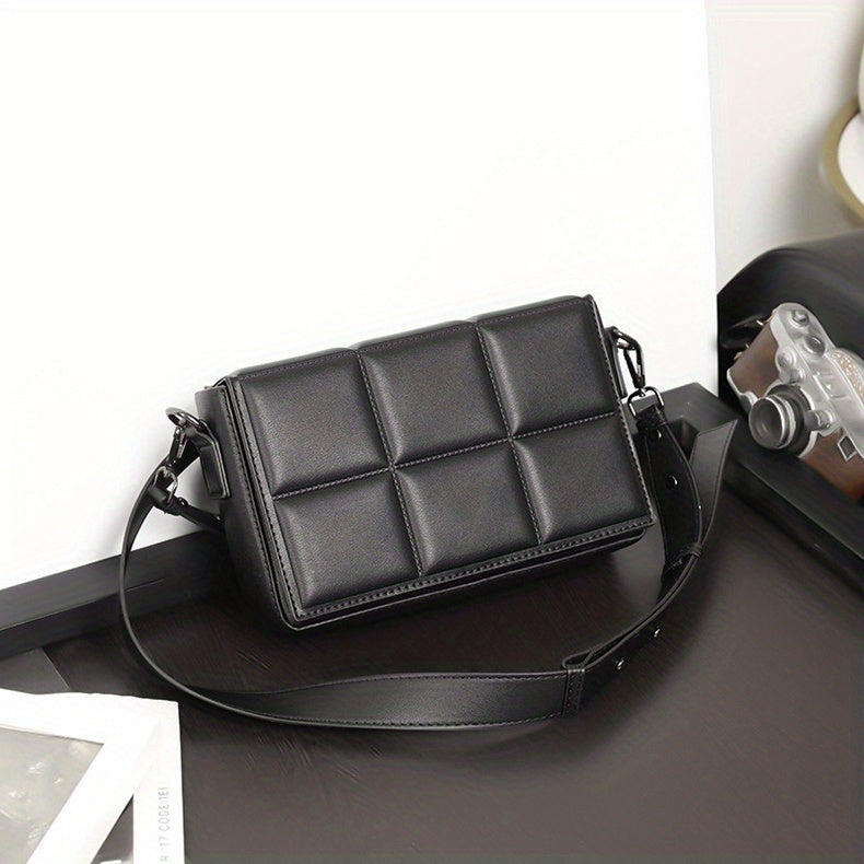 caivektine Men's Stylish Black Crossbody Bag - Adjustable Strap, Quilted Grid Design, Casual Business Shoulder Bag for Everyday Outings, Casual Business Bag Sleek Modern Bag Adjustable Strap Bag, Small Crossbody Bag