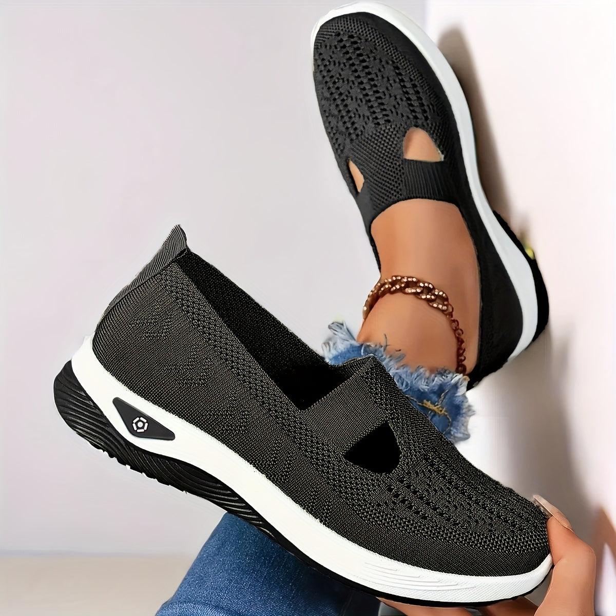Women'S Breathable Mesh Slip-On Sneakers - Comfortable Low-Top Casual Shoes with Soft Rubber Sole, Black & White Design, All-Season Wear, Casual Footwear | Breathable Mesh Shoes | Durable Rubber Sole