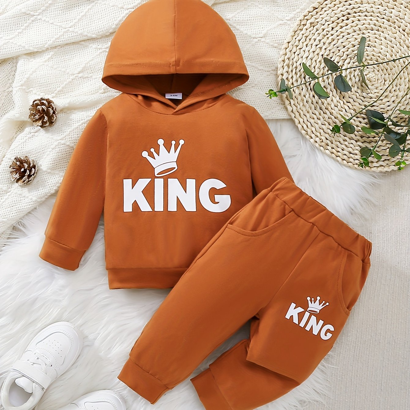 2 հատ Baby Boy's Casual Fashion Outfit Hooded KING Print երկարաթև մարզաշապիկ + շալվար բացօթյա հավաքածու