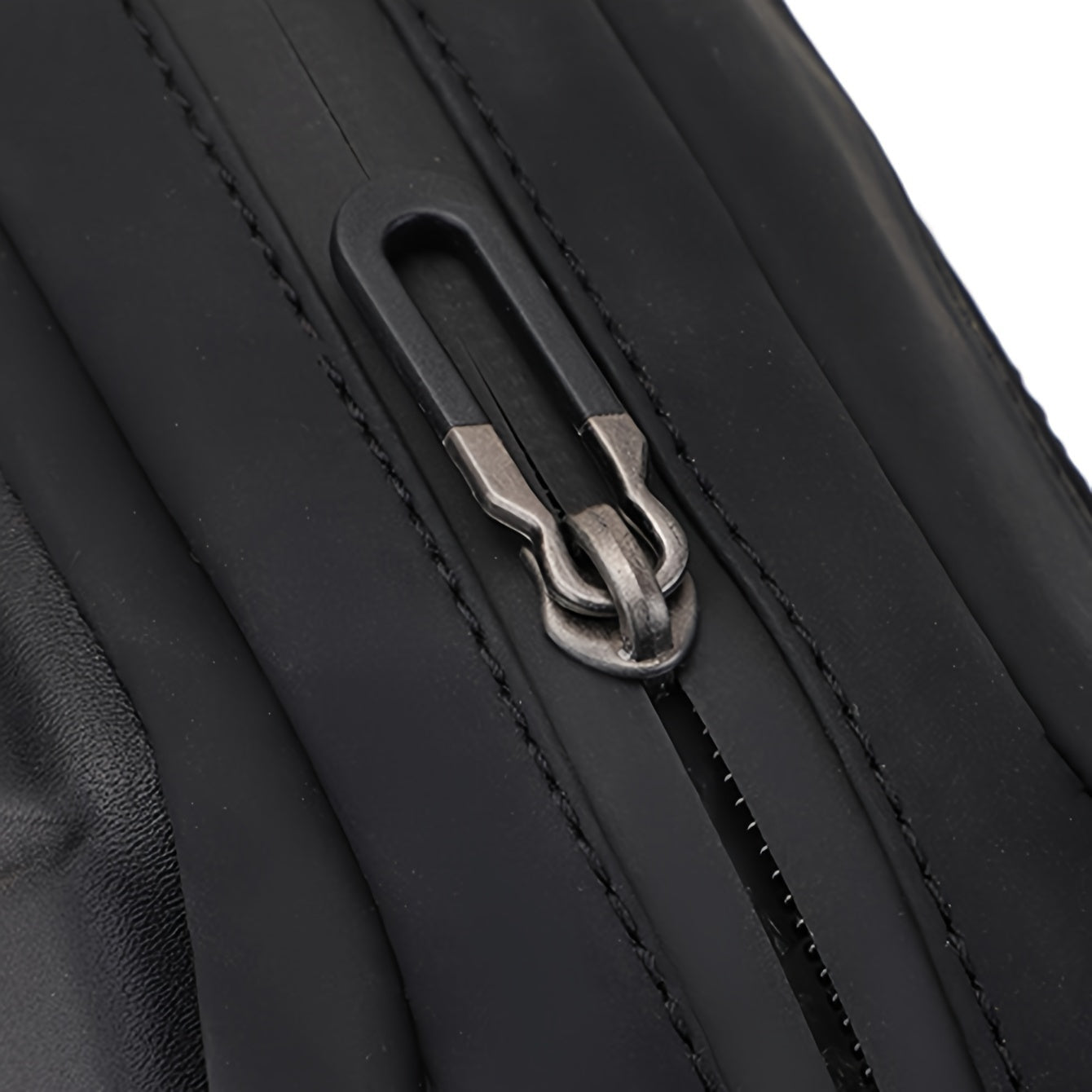 1pc Men's New Fashion Hard Shell Bag, Chest Bag Outside Crossbody Bag, Sports Bag Casual Fanny Backpack