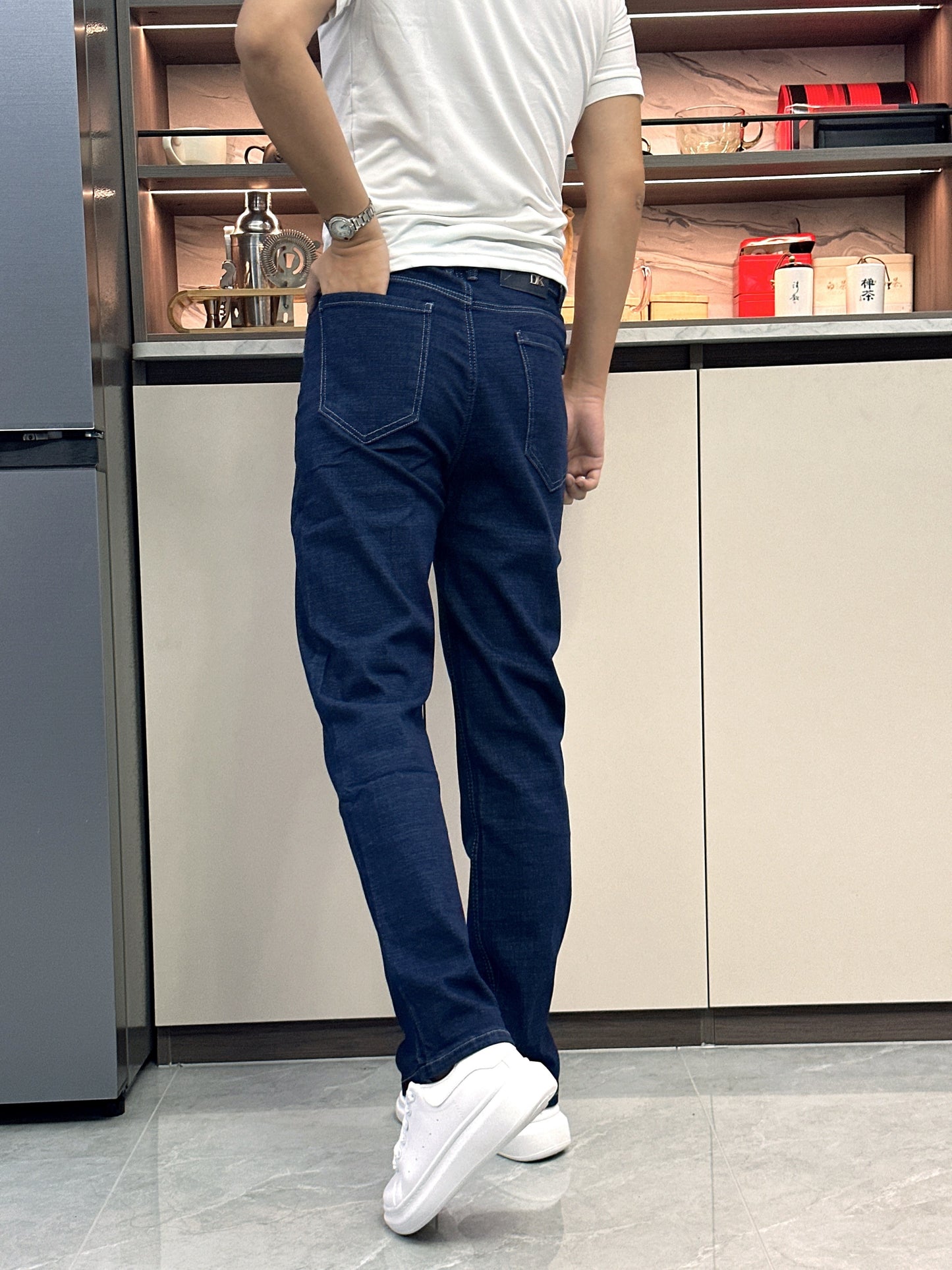 Men's Classic Straight-Leg Jeans in Dark Blue - Comfortable & Stylish Denim for Casual, Work, and Business Dates | Machine Washable, Non-Transparent with Printed Detail | All-Season Wear