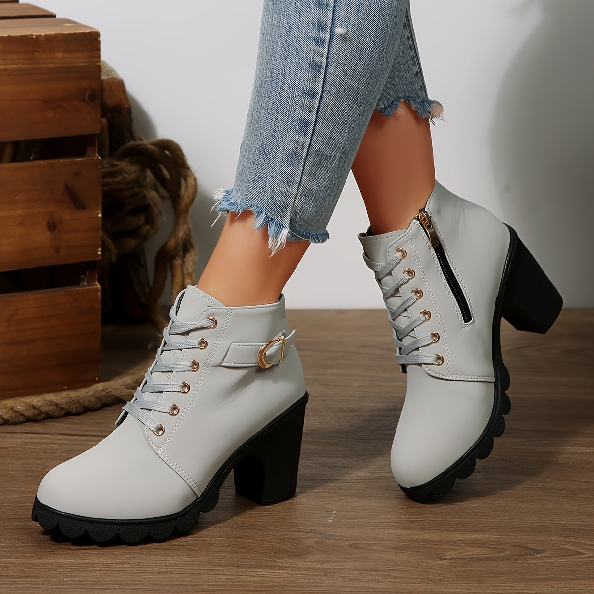 Women's Chunky platform heel Boots - Lace-up closure, Faux Cover Round-toe boots with, Thick Platform Sole for Dresses, Jeans, Party Outfits - All-Season Everyday Formal Shoes, Stylish Outfit Additions, Side Zipper Detail,