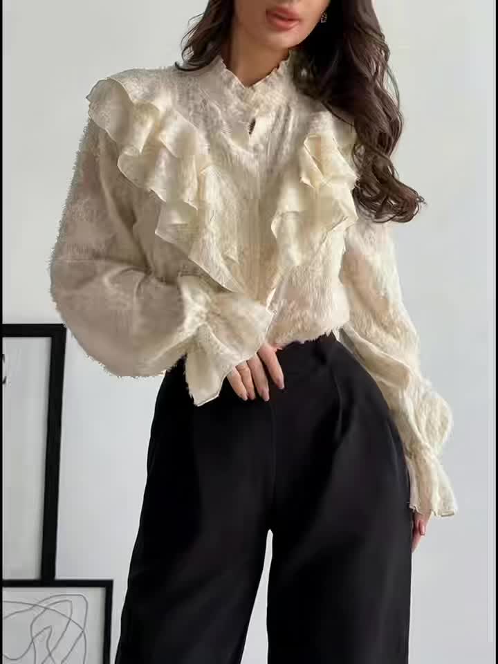 Կանացի էլեգանտ և ռոմանտիկ ռետրո ոճի, կանգնած օձիքով, ծալքավոր, հյուսվածքային կոճակներով, լայն թևքերով, ծիրանագույն վերնաշապիկ, աշնանային հավաքածու