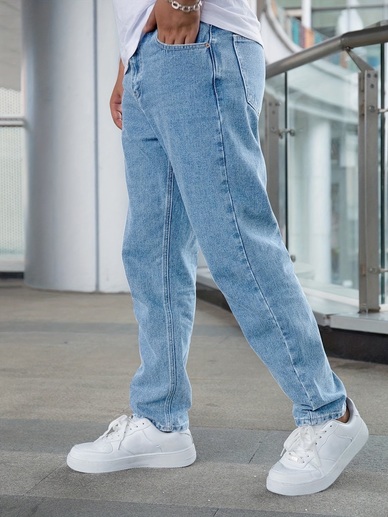 Men's Classic Straight-Leg Denim Jeans - Casual Style, Non-Stretch, Machine Washable, Solid Light Blue, Cotton/Polyester Blend, All-Season Wear, Comfortable Clothing|Timeless Style|Nonstretch Jeans