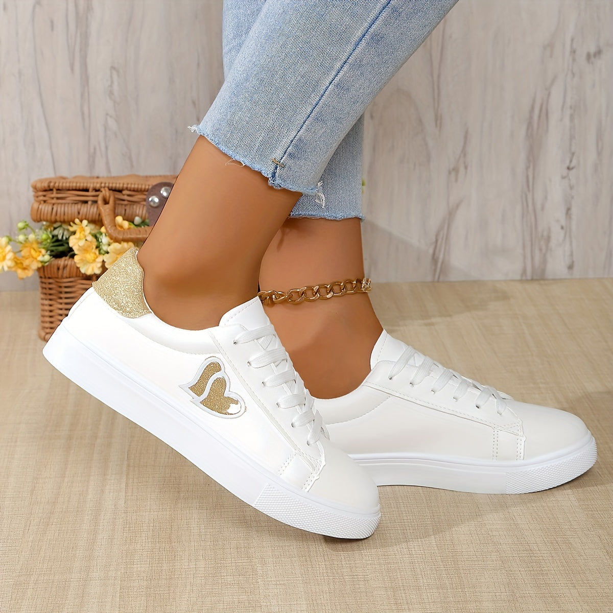 Կանացի Preppy Style Heart Pattern սպորտային կոշիկներ, բոլոր սեզոնային թեթև ժանյակավոր կոշիկներ, ներսը շնչող գործվածքից, EVA ներբան, գարուն/ամառ/աշուն պատահական վազքի մարզիչներ