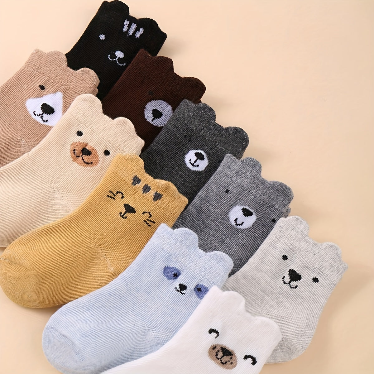 10 Pairs of Youngsters Cute Cartoon Animal Pattern Socks, Comfortable Youngsters Ankle Socks for All Seasons, 100% Polyester Knit Fabric, Machine Washable, Black/Gray/White/Brown/Beige/Yellow with Playful Bear, Bunny, and Cat