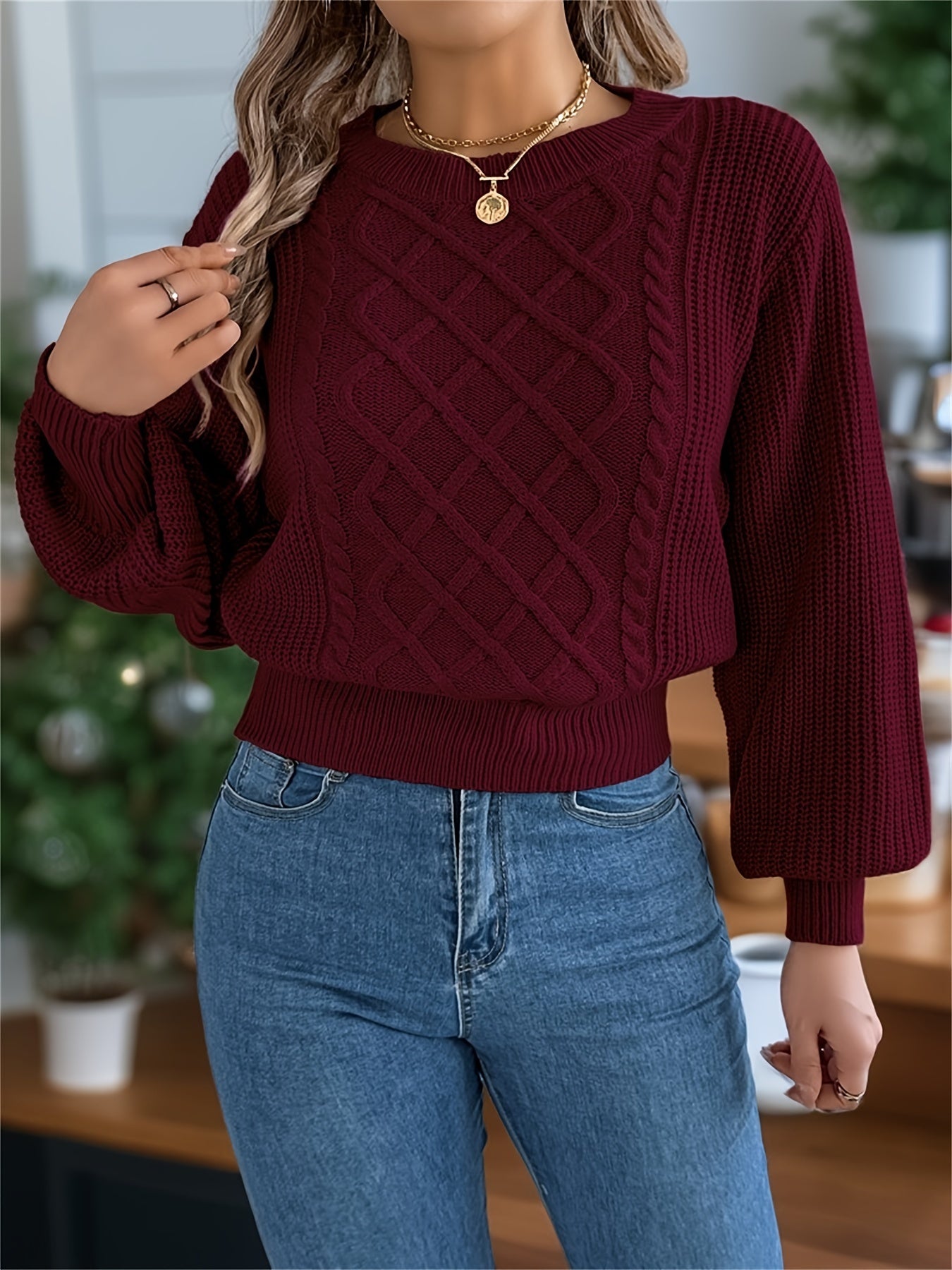 Elegant Cable Knit Sweater for Women - Casual Long Sleeve, Round Neck Pullover in Solid Color, Perfect for Fall/Winter