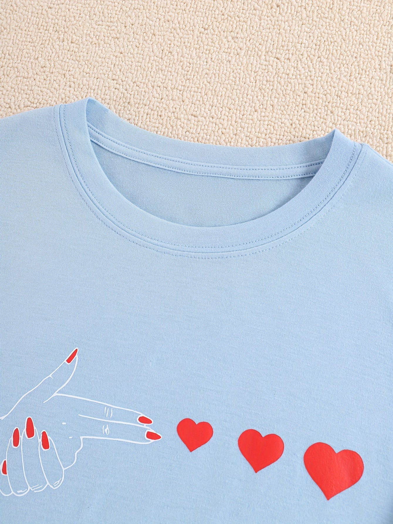 Women's Casual Athletic T-Shirt, Graphic Heart Print, Short Sleeve, Round Neck, Summer & Spring Fashion