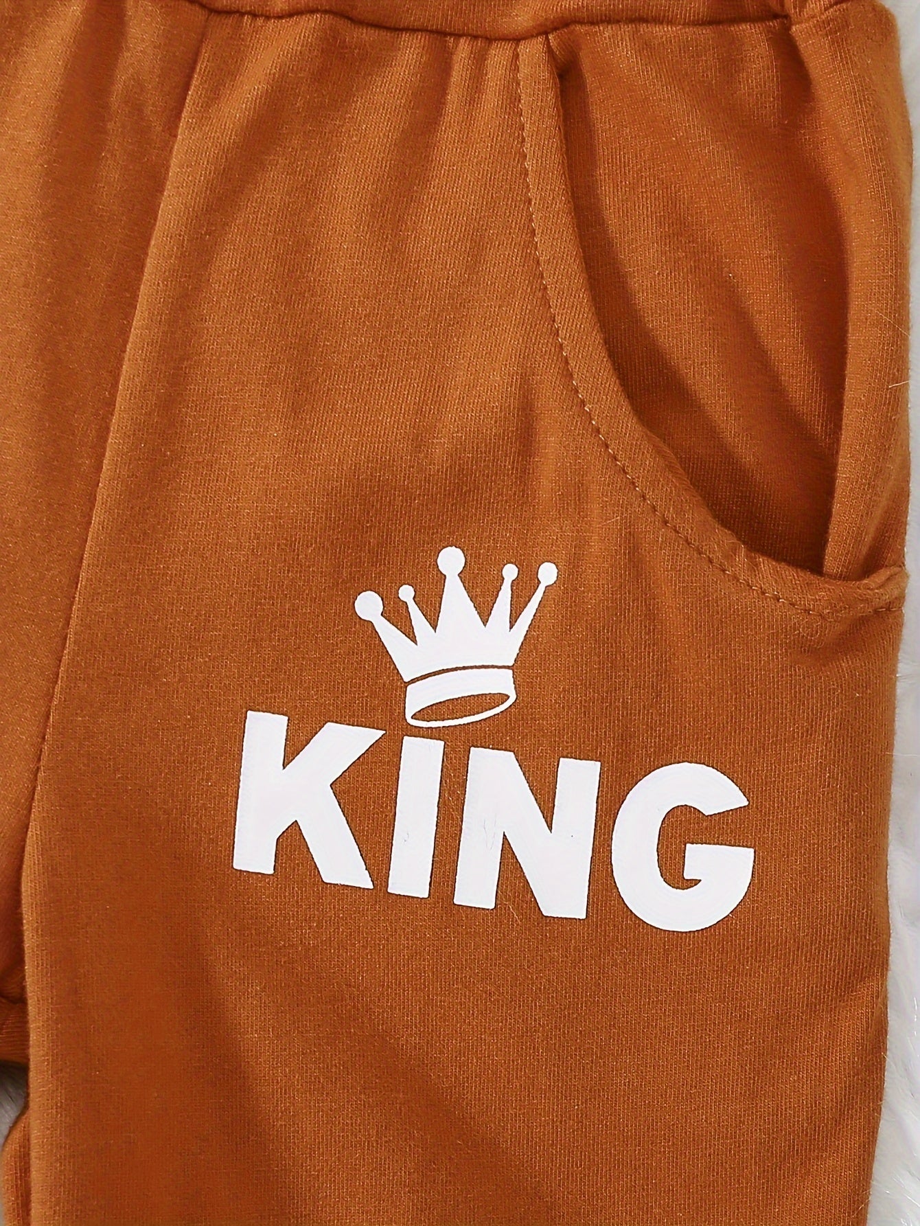 2 հատ Baby Boy's Casual Fashion Outfit Hooded KING Print երկարաթև մարզաշապիկ + շալվար բացօթյա հավաքածու