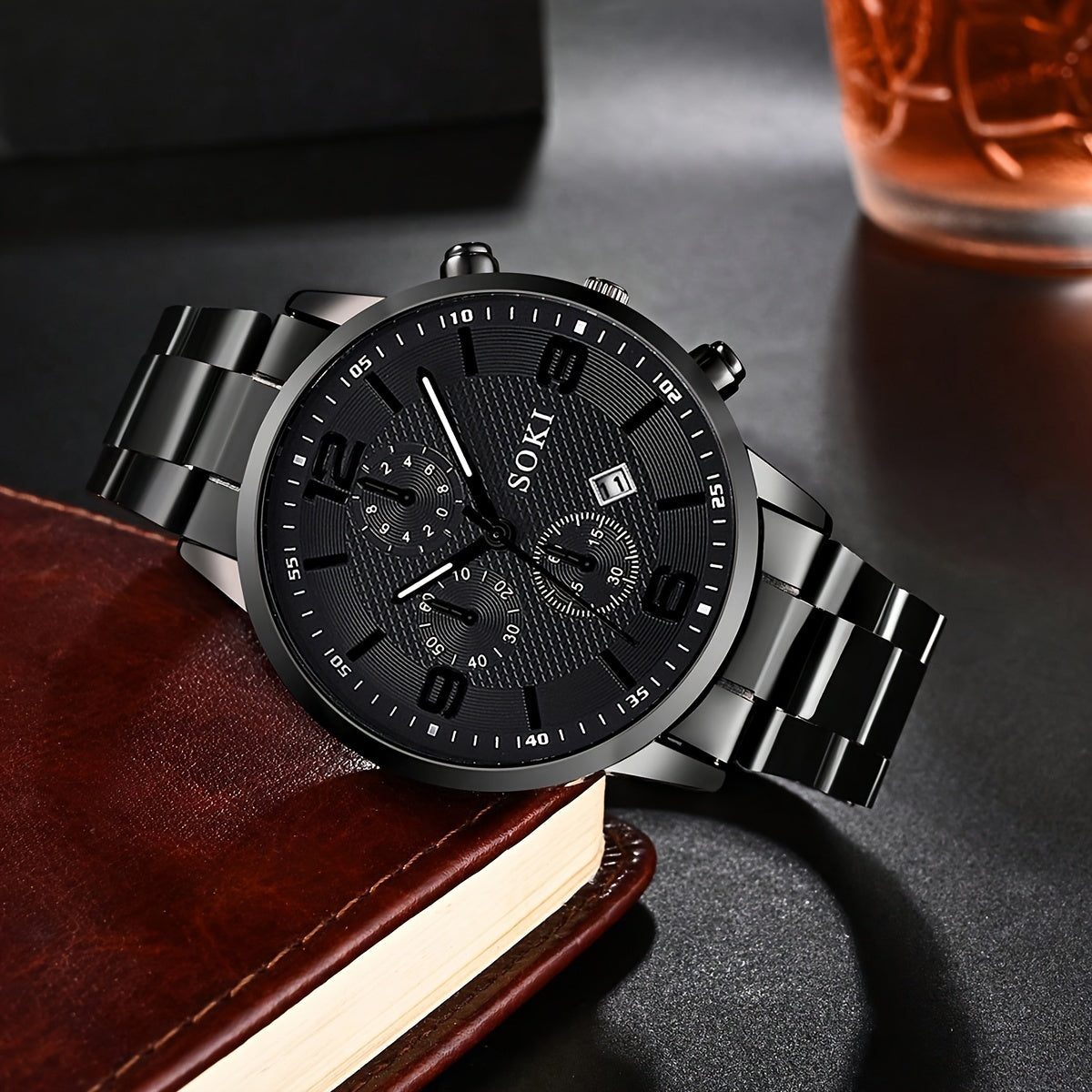 SOKI Men'S Casual Quartz Watch Set, 4pcs, Round Dial, Alloy Case, Stainless Steel Strap, Pointer Display, Calendar Feature, Non-Waterproof, Electronic Movement, Battery Powered, with Silvery Cross Pendant Necklace Ring Bracel