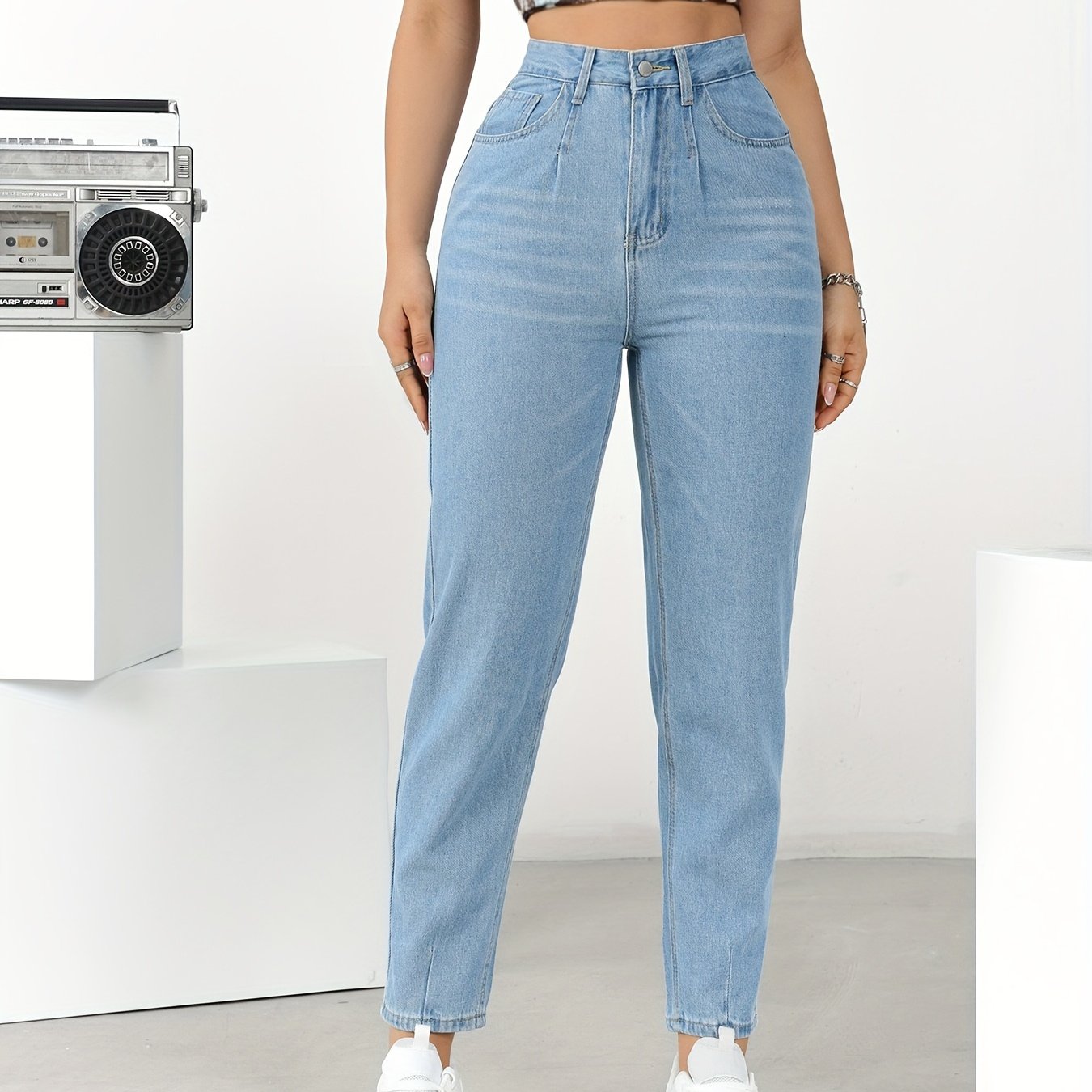 SLRO Women's High Waist Cropped Jeans Casual Button Fly Denim Pants with Non-Stretch Cotton Blend and Ombre Pattern for All Seasons