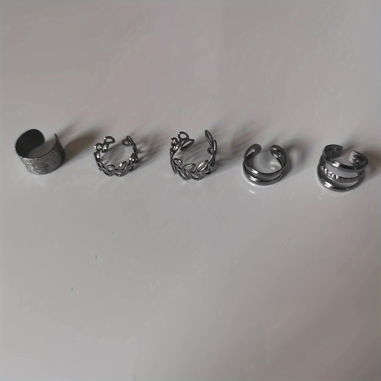 Wholesale Set Of 5 Women's Ear Clips, Simple And Stylish C-shaped Non-piercing Ear Cuffs For Middle Eastern Market