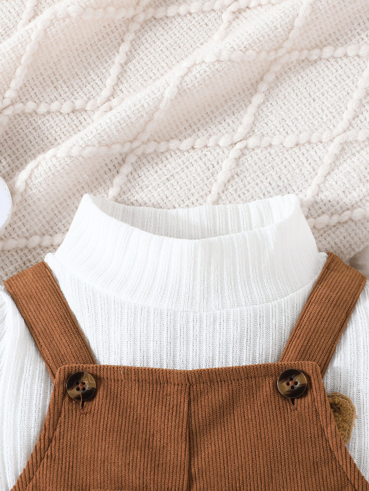 2pcs, Newborn Boy's Long Sleeves High Neck Bear Applique Top & Pocket Overalls Set For Leisure & Outdoor Activities, Meticulously Crafted For Fall And Winter, Outdoor Cloth