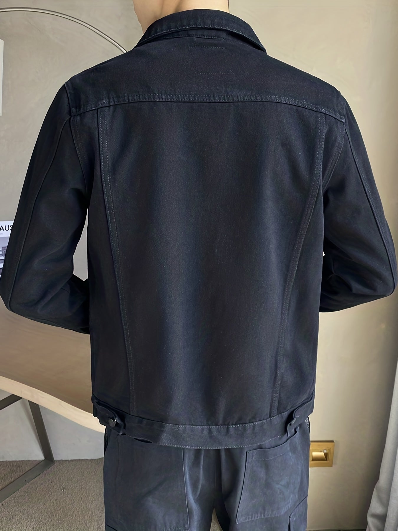 Men'S Premium Denim Jacket - Casual & Stylish, Spring/Autumn Outerwear, Loose Fit, Thick Jacket with Lapel Collar, Button-Up Pockets, and Front Zipper