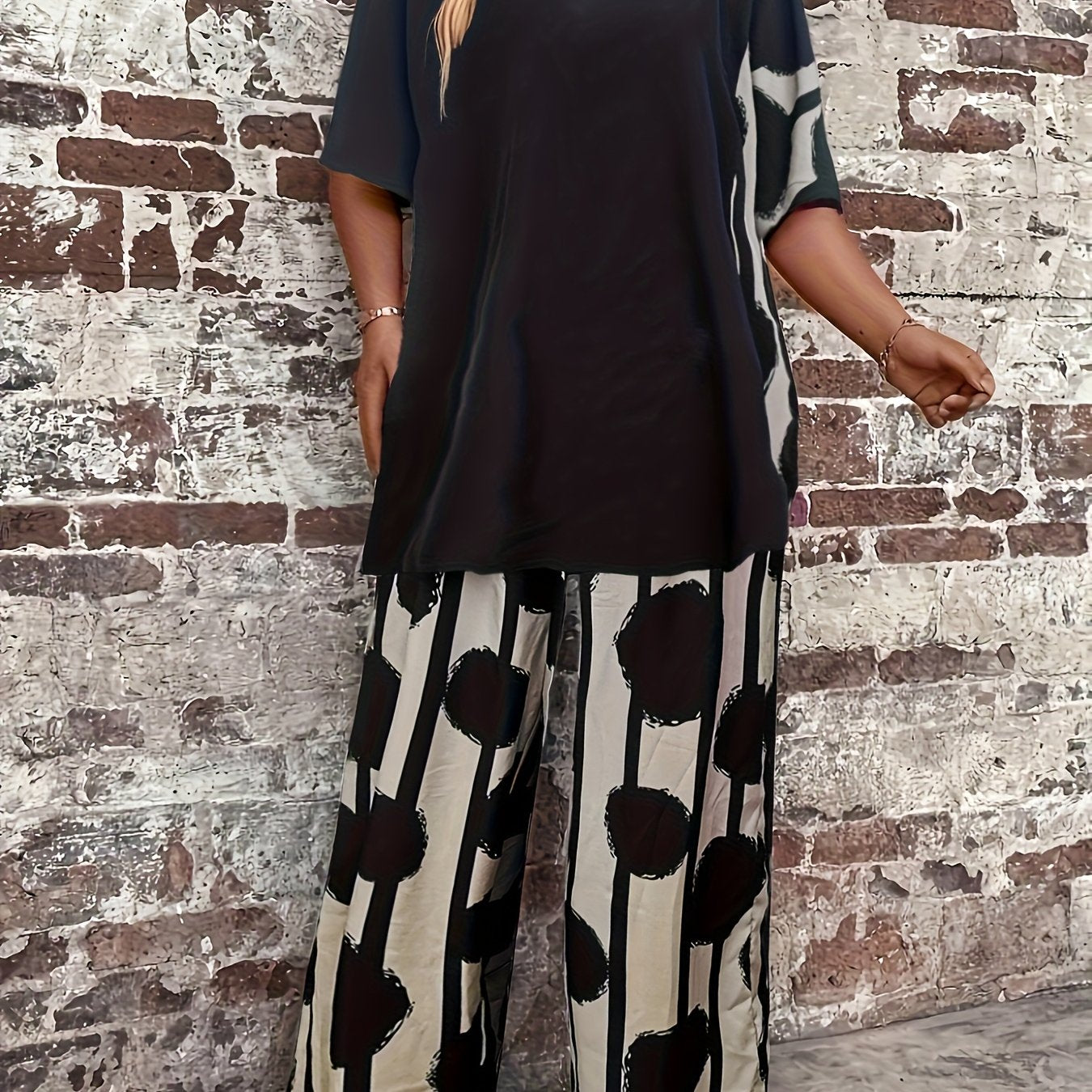 Plus Size Women'S Black Printed Sweater Set - Casual Long Sleeve Pullover with "LOVE" Design, Wide Leg Pants, Non-Stretch Fabric, Perfect for Fall & Winter, Autumn Winter Wear|Casual Style|Comfortable Fit