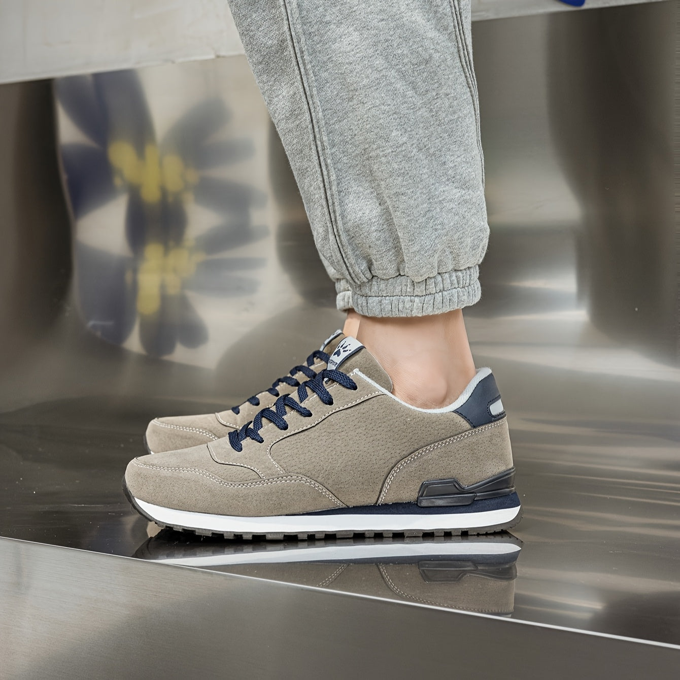 Men's Non-Slip Sneakers - All-Season Lace-Up Sneakers with Cushioned PU Sole, Beige/Blue Accent Low-Top Design for Gym, Hiking, Everyday - Non-Marking Tread, Durable Easy-Clean Casual Shoes, Hiking Sneakers, Gym Footwear, R