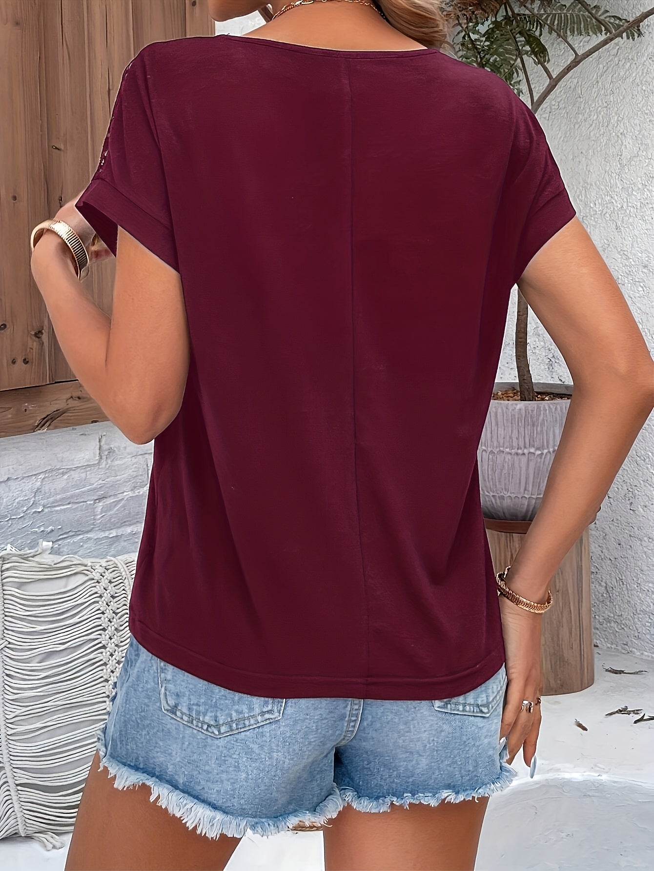 Vacation Style Lace Batwing Short-Sleeve T-Shirt