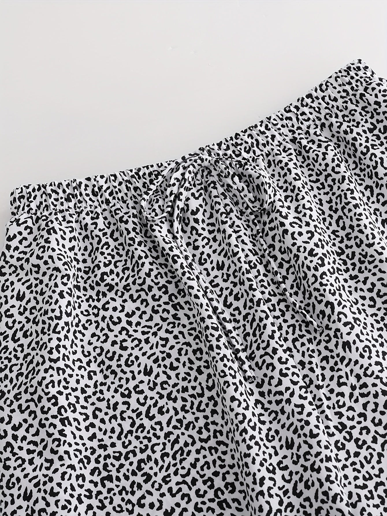 Plus Size Women's Lightweight Beach Shorts - Casual Blue and White Floral Print, Drawstring Waist, Polyester, Machine Washable, Knee-Length with Pockets