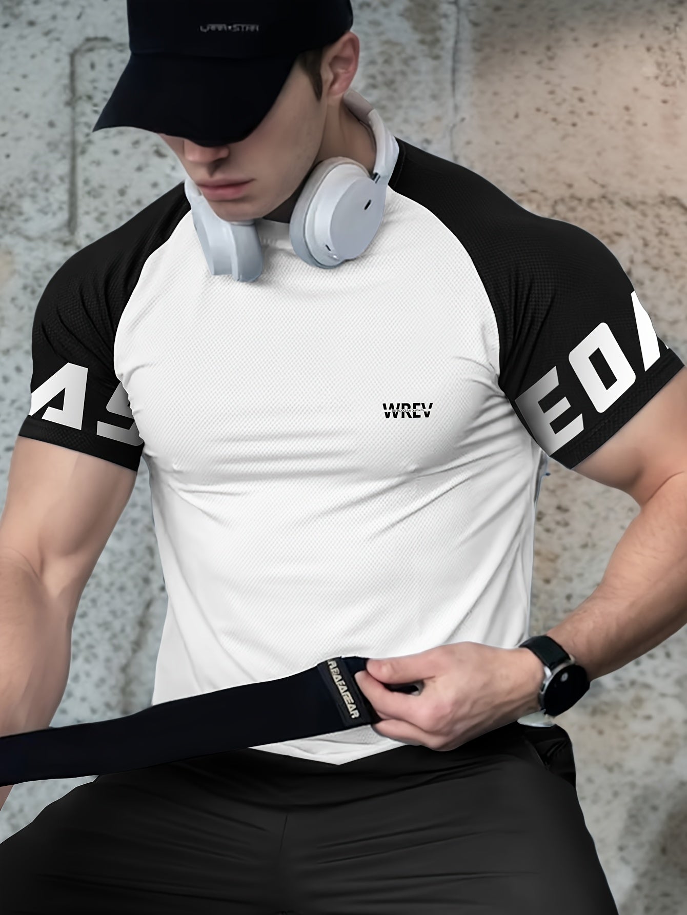 Men's Quick-Dry Breathable Mesh Sports T-Shirt - Summer Gym Workout Top with Contrast Black White Sleeves for Man Letter Print, Slim Fit for Running Training Casual Wear, Breathable Running Gear Sporty Casual Tee Mesh