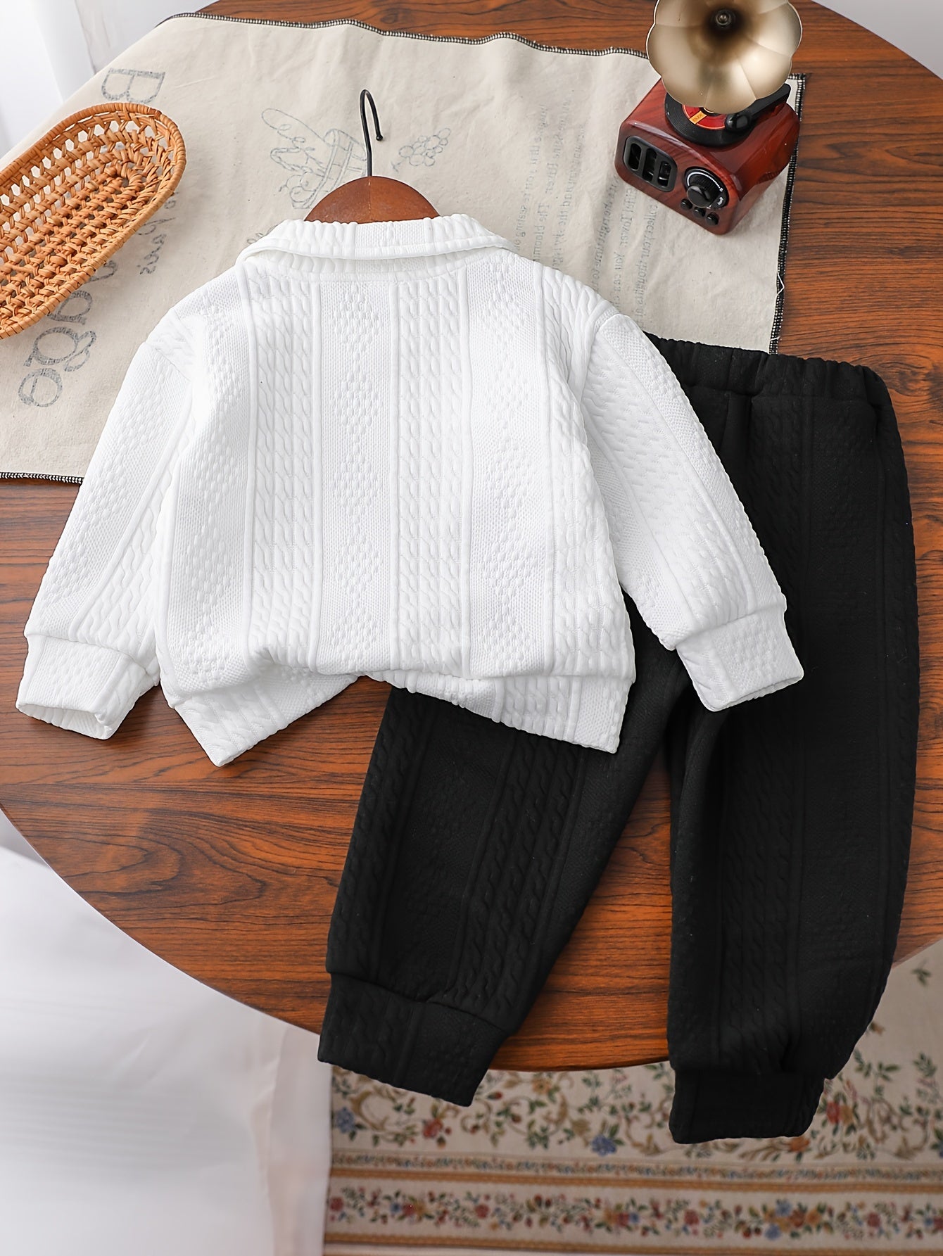 Newborn Boy's Trendy Long Sleeves Lapel Top & Pants Set, 2pcs Comfy Outfits For Kids Everyday And Outdoors