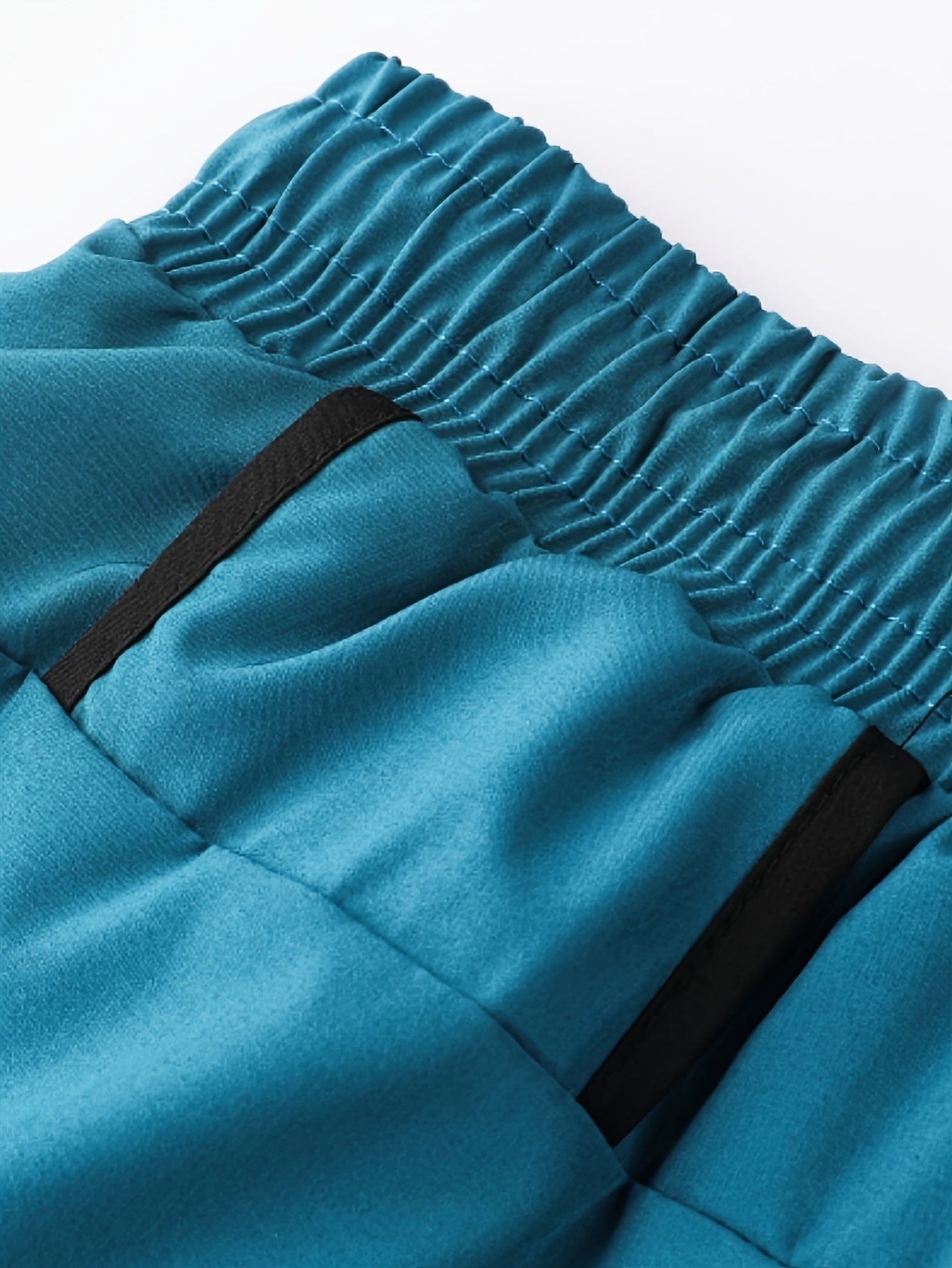 Durable Build, Women's Comfortable Training Casual Woven Shorts, Geometric-Pattern Polyester 92.0% Elastane 8.0%, Lightweight Trendy Slimming Athletic Shorts for Spring/Summer/Fall