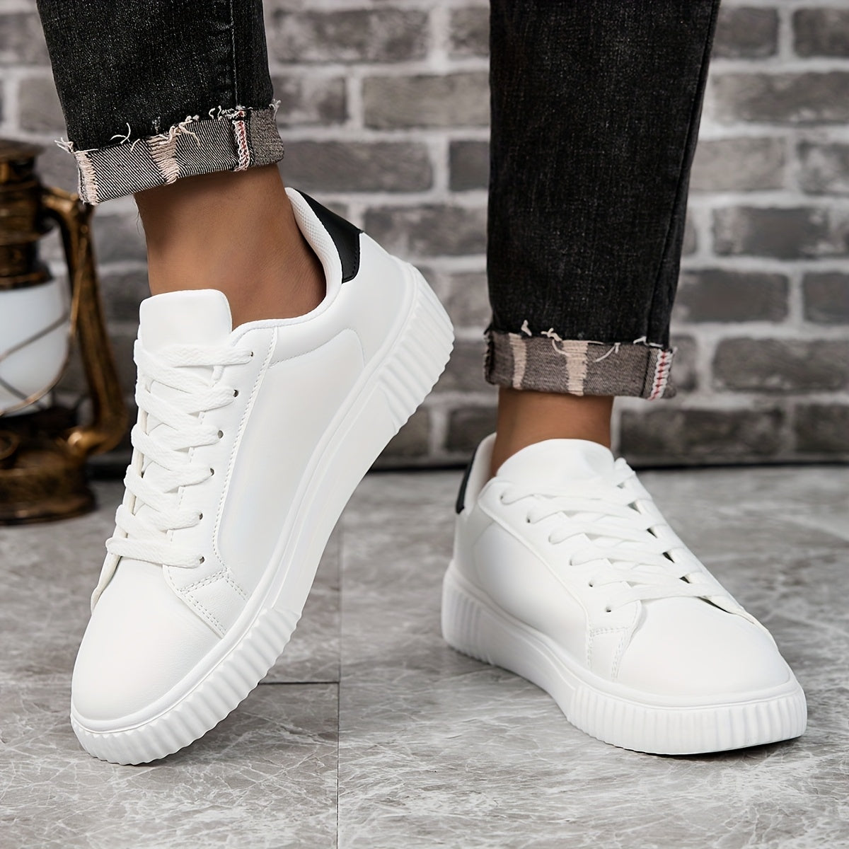 Men's Classic Casual Lace-Up Sneakers with Lightweight EVA Sole