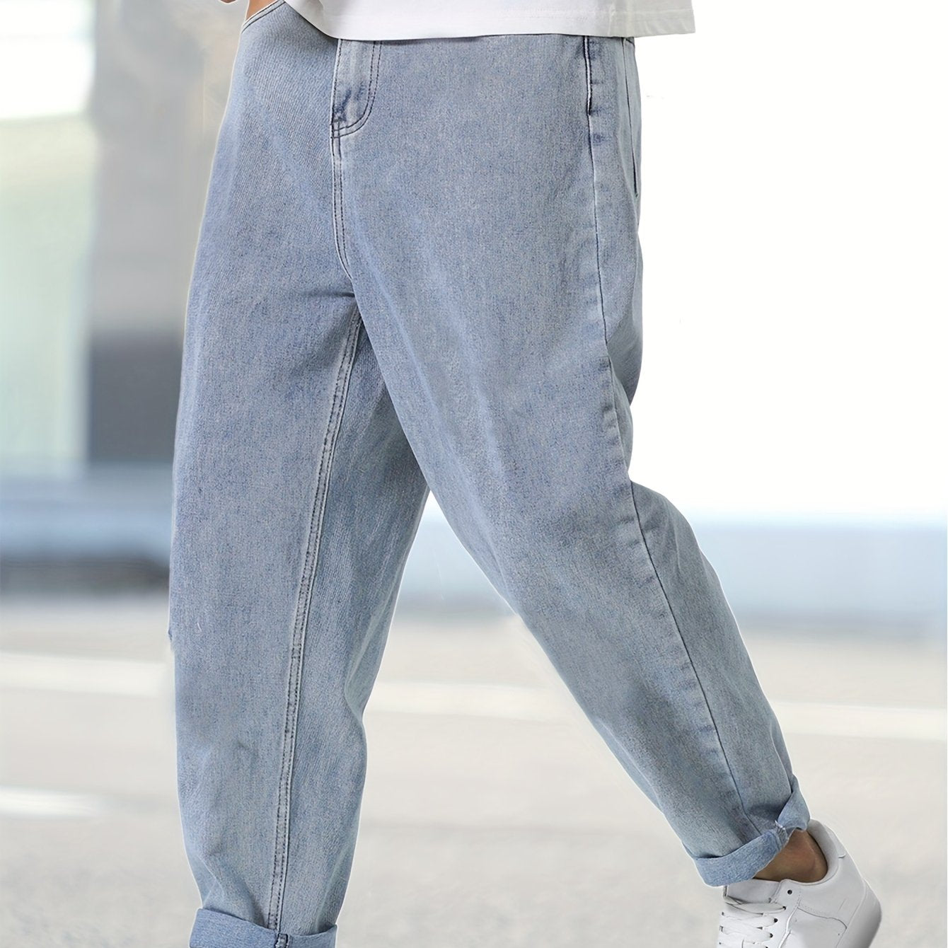 Trendy And Stylish Light-Wash Straight-Leg Jeans in American Style, Comfortable Long Pants.
