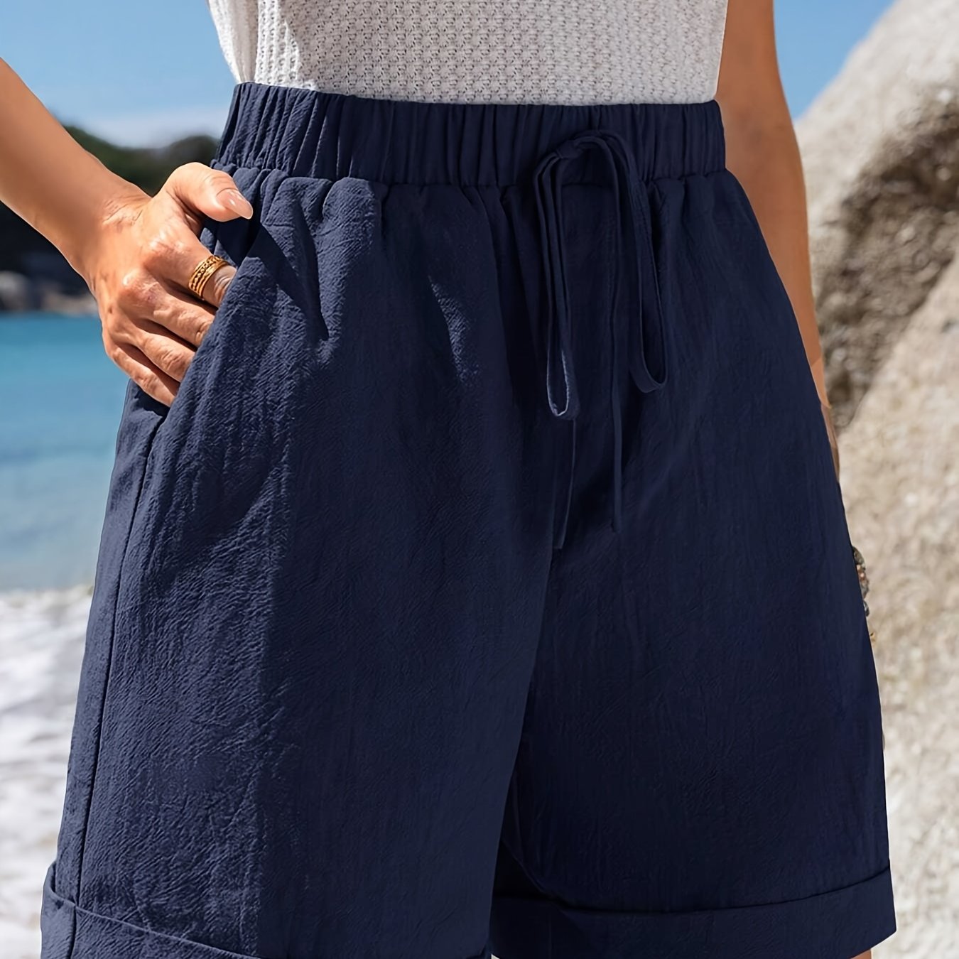 Women's Casual Green Shorts with Elastic Waistband, Drawstring, Rolled Hem & Slant Pockets - Lightweight Polyester Blend for Summer Comfort