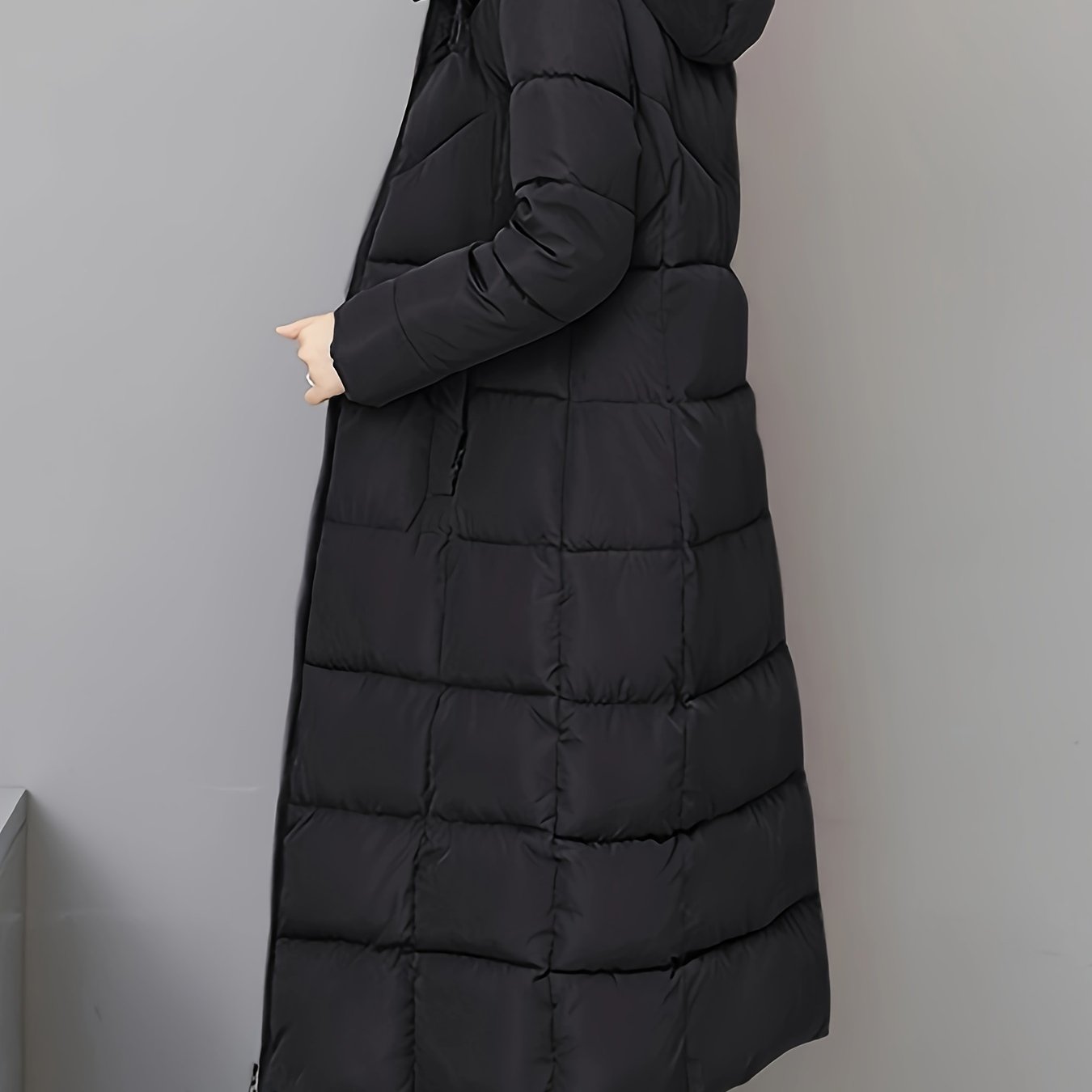 Thickened Long Hooded Coat for Women, New Winter Style, Slim Fit Knee-Length Winter Jacket.