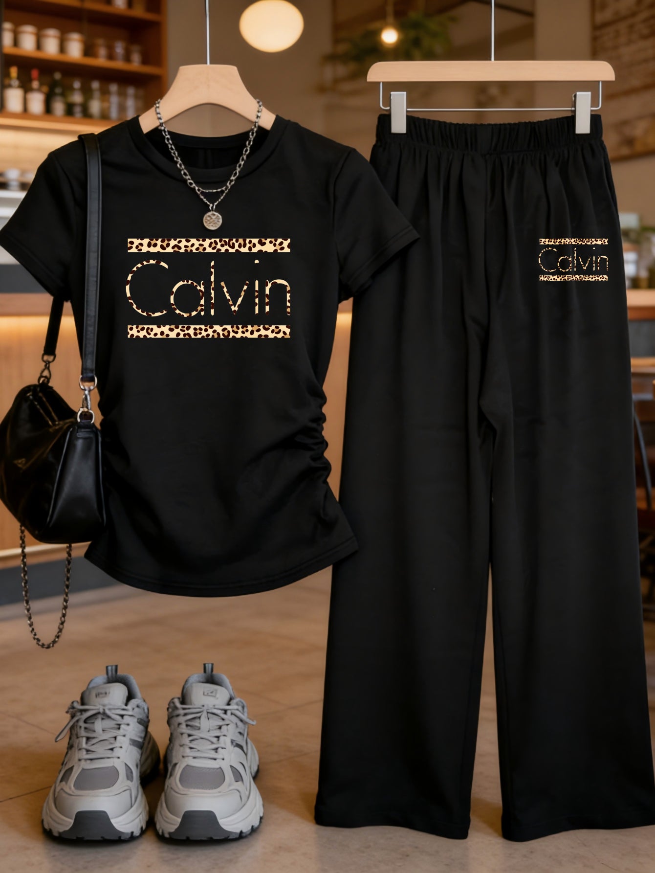 Women’s Y2K T-Shirt & Pants Set with Slim Fit and Print