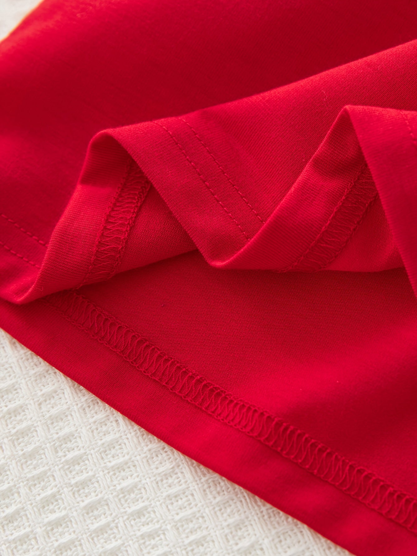 CHICFULL Girls' Red Christmas Deer & Candy Cane Print T-Shirt - Soft Knit Short Sleeve Round Neck Top with Smiling Deer & Holly Bow Design, Machine Washable Winter Party Outfit for Holiday Celebrations, New Year's Eve & Casua