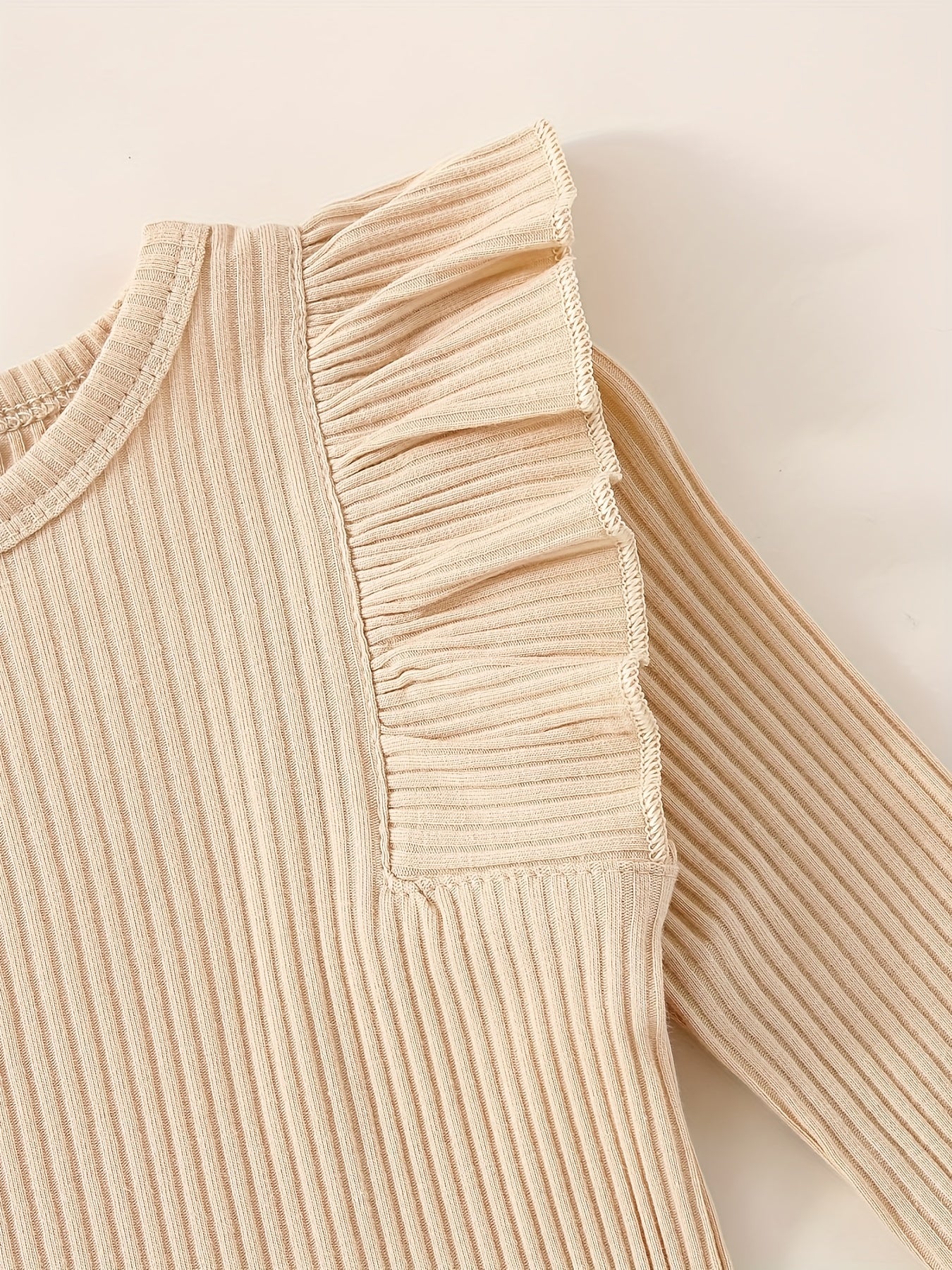 3pcs Baby Girl Outfit Set, Cute Ribbed Ruffle Long Sleeve Romper & Pants, 95% Cotton 5% Spandex, Crew Neck Pullovers, Solid Color, Regular Fit, No Belt, Fall/Winter Knit Fabric, 0-18 Months, for Outdoor