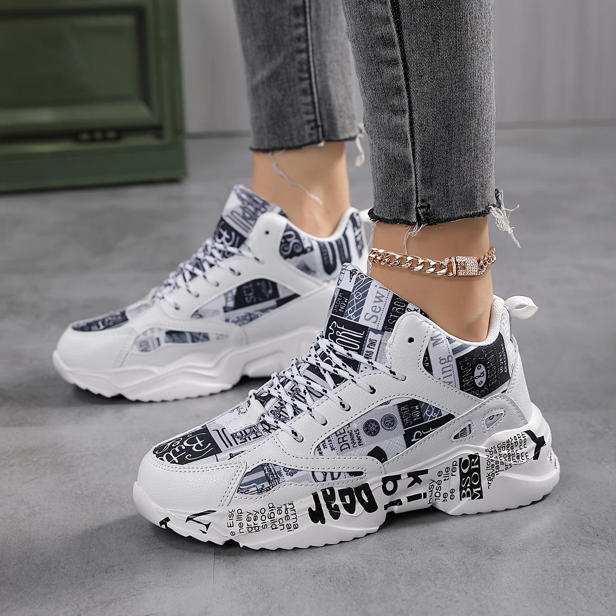 Women's Lightweight Running Shoes - Cushioned Stability Gym Sneakers with Arch Support, Breathable Fabric/PU Upper - All-Season Walking Shoes for Training, Everyday Formal Events - White Black Athletic Footwear, Comfortab