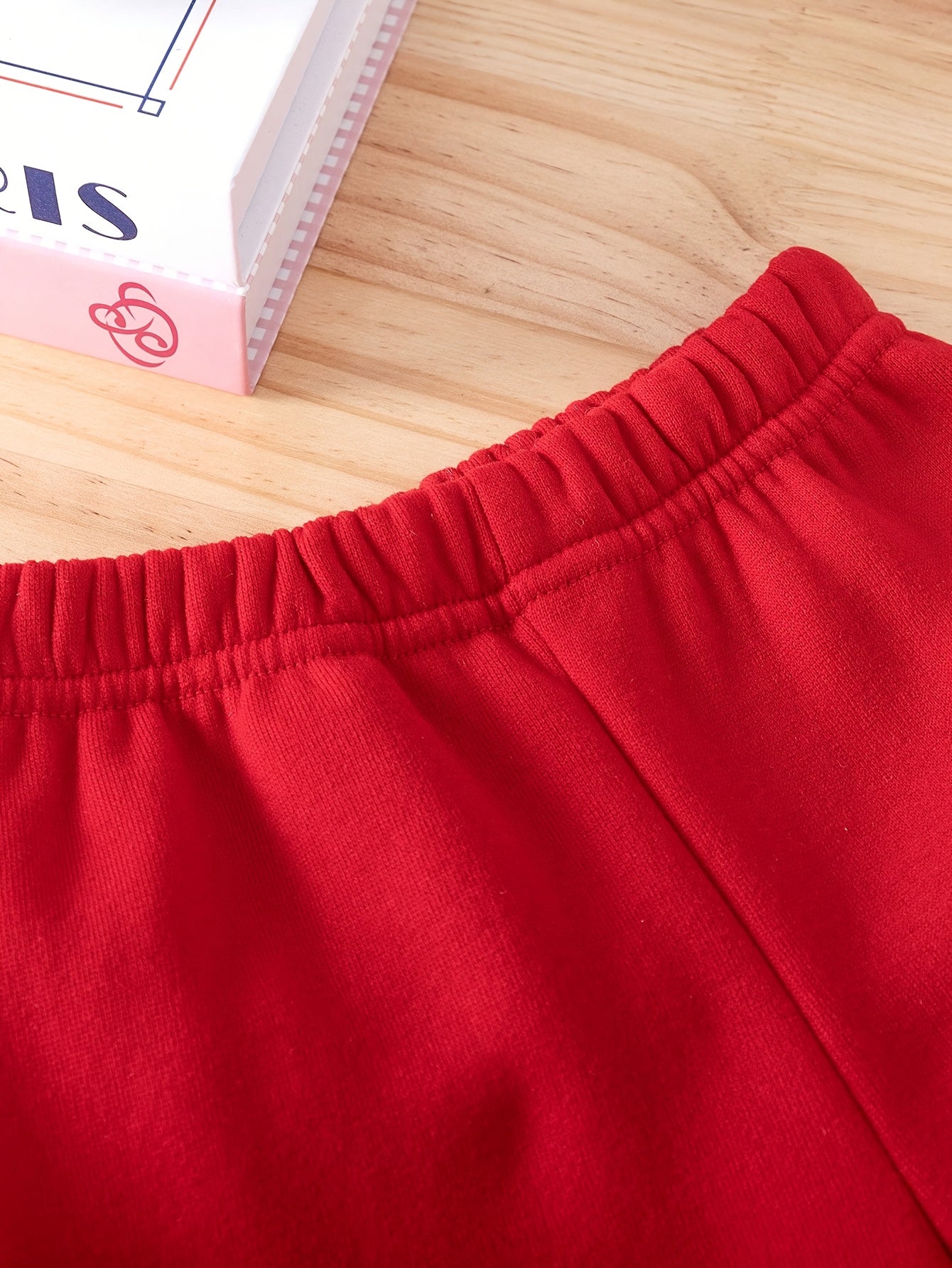 Նորաձև հարմարավետ կարմիր միագույն երկար թևքերով, գլխարկով, ֆլանելային սվիտեր + առօրյա սպորտային տաբատ՝ աշուն/ձմեռ, Սուրբ Վալենտինի օր և Նոր տարվա համար, վերնաշապիկ, ձմեռային հագուստ, տոնական հանդերձանք, ոճային հագուստ, տաք վերնաշապիկ, փափուկ ֆլանելային F