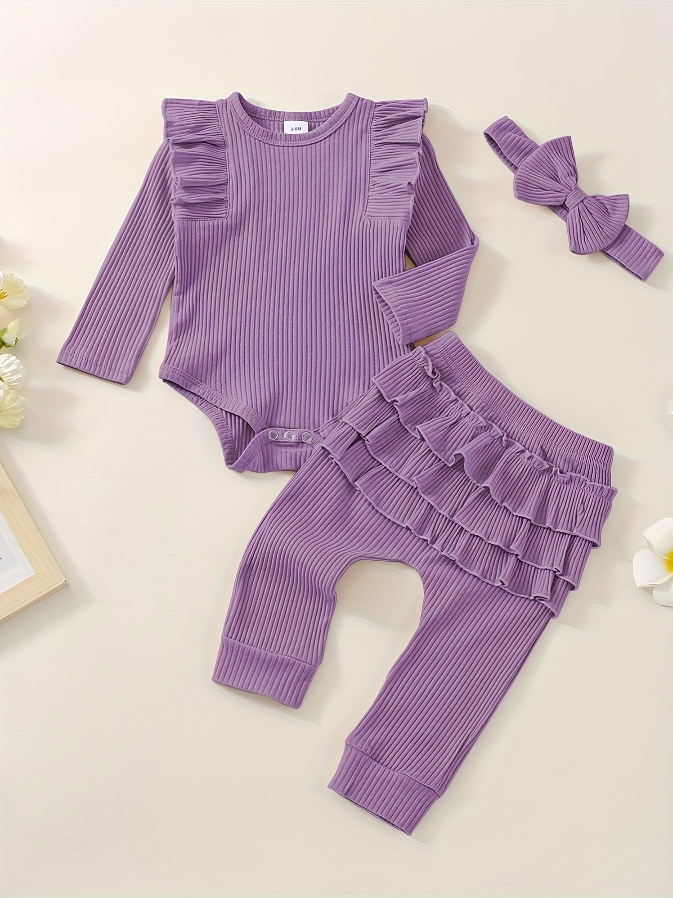 3pcs Baby Girl Outfit Set, Cute Ribbed Ruffle Long Sleeve Romper & Pants, 95% Cotton 5% Spandex, Crew Neck Pullovers, Solid Color, Regular Fit, No Belt, Fall/Winter Knit Fabric, 0-18 Months, for Outdoor