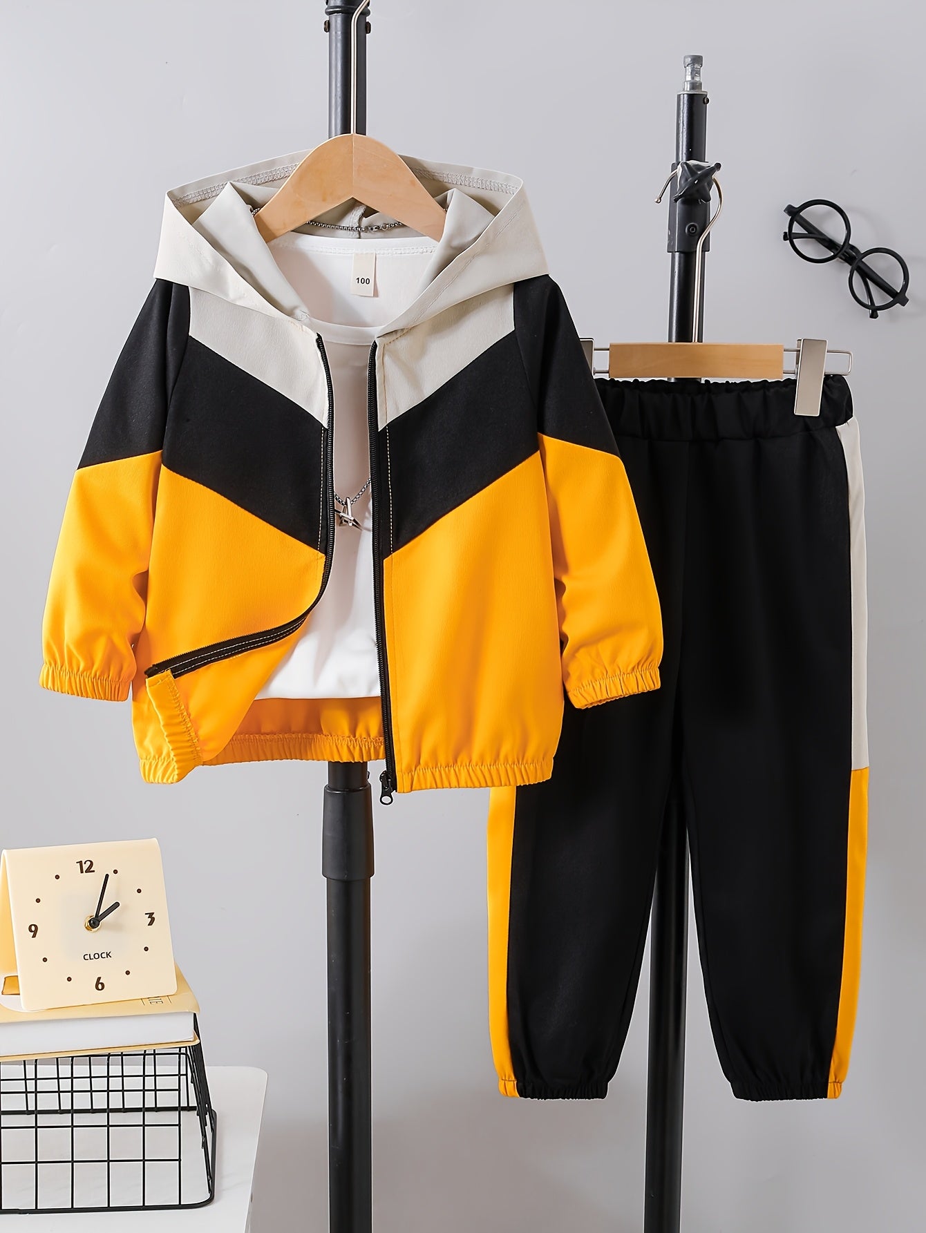 Boys' Casual Color-Block Hooded Jacket and Pants Set